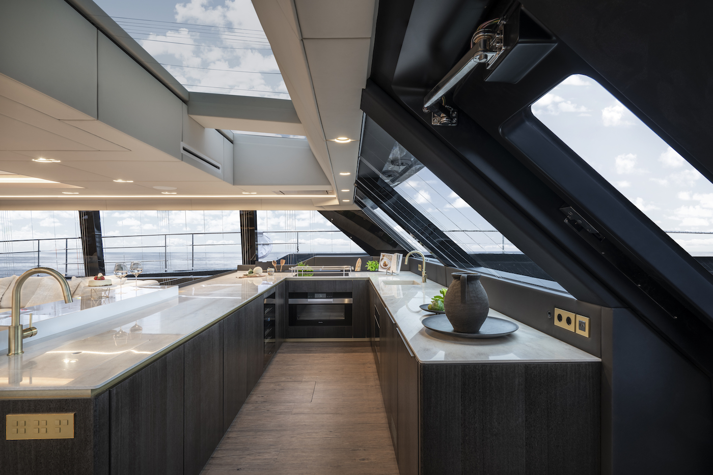 3.4 Open galley.jpg