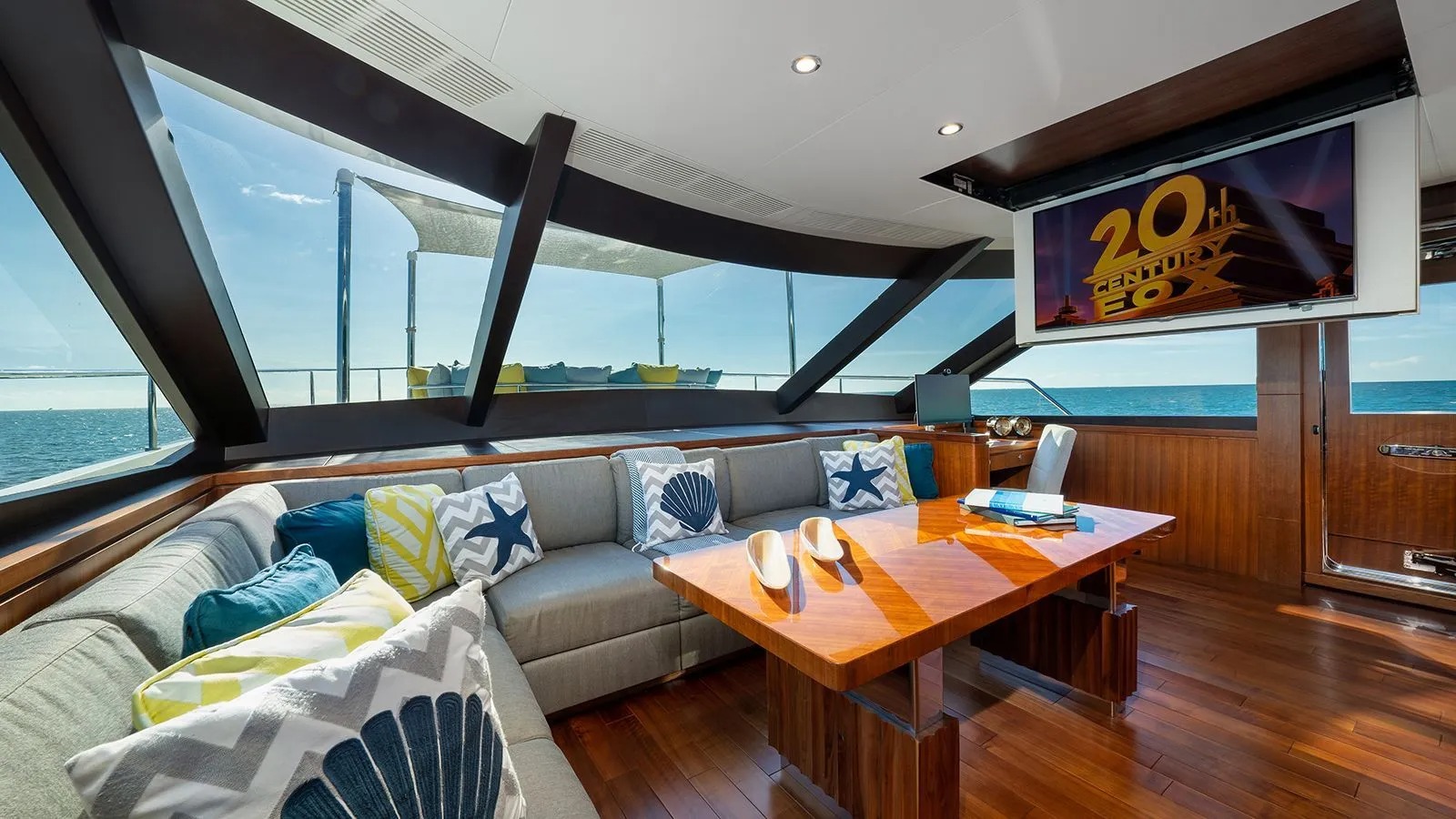 3.5 Forward views from dine in galley.jpg