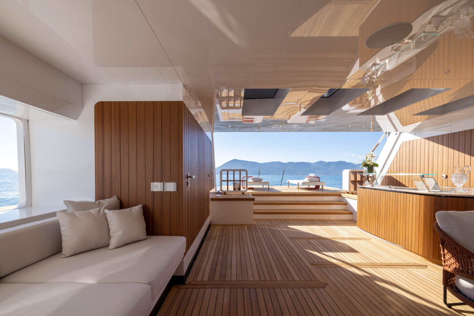 302 Beach club (sistership).jpg