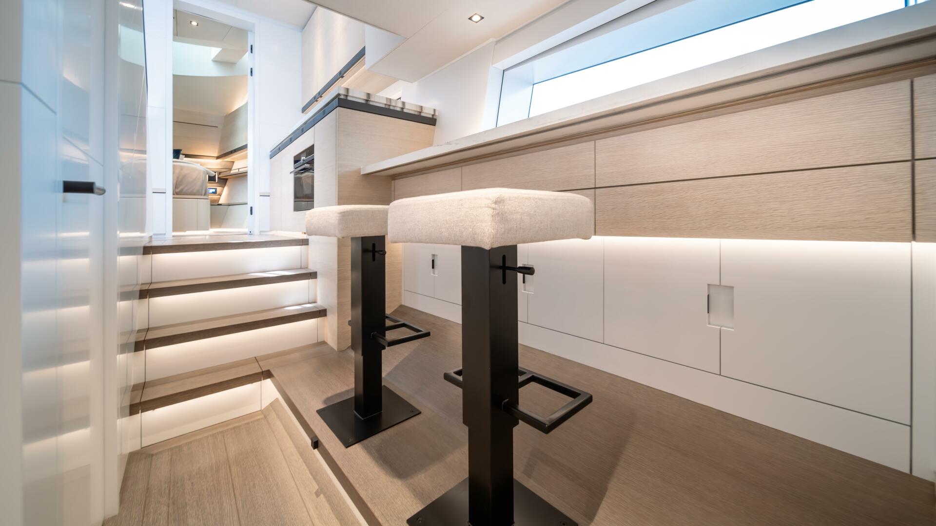 302 Lower deck seating area.jpg