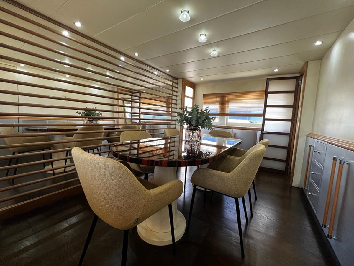302 Main salon dining room.jpg