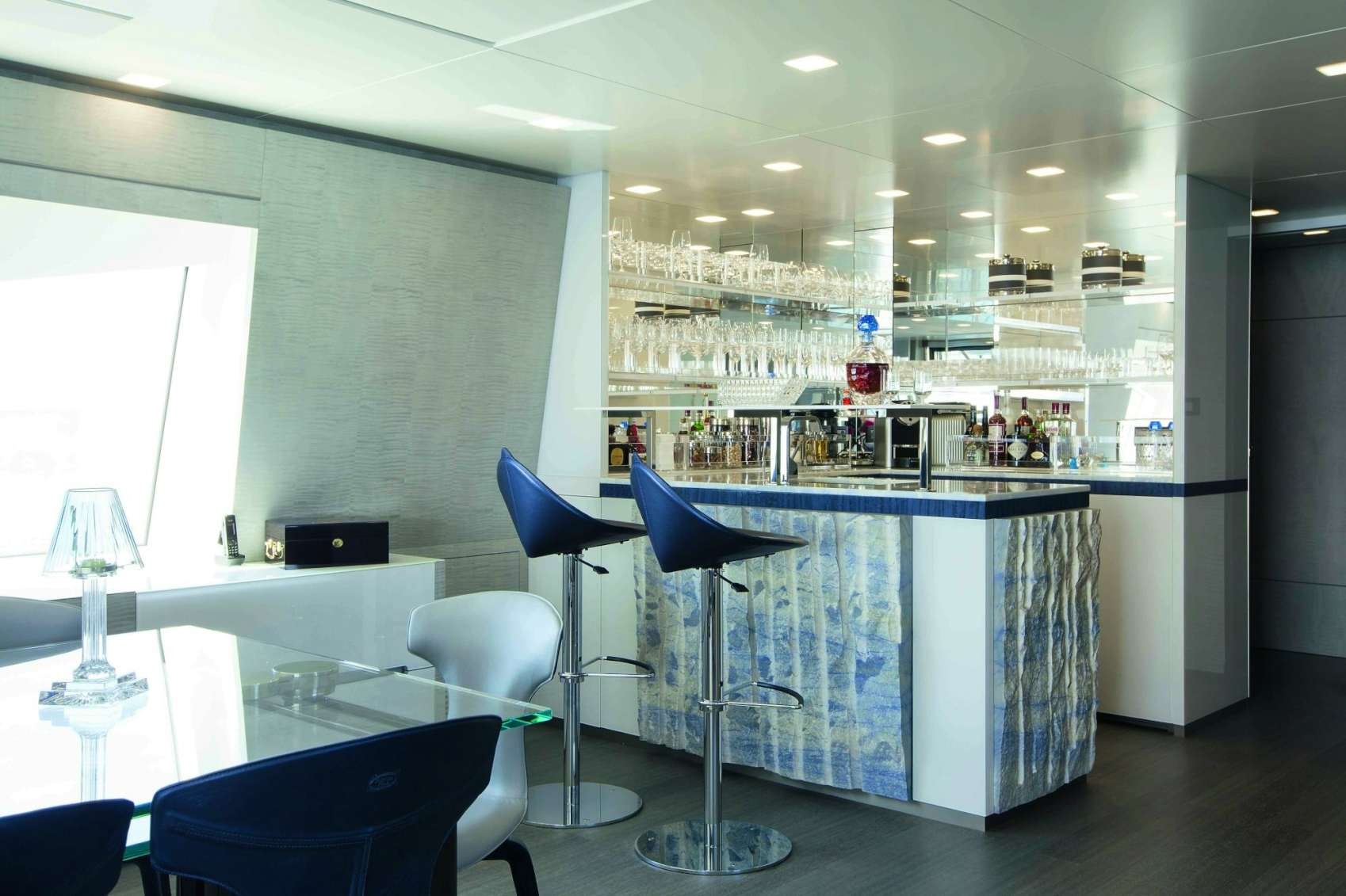 303 Bar on Bridge deck.jpg