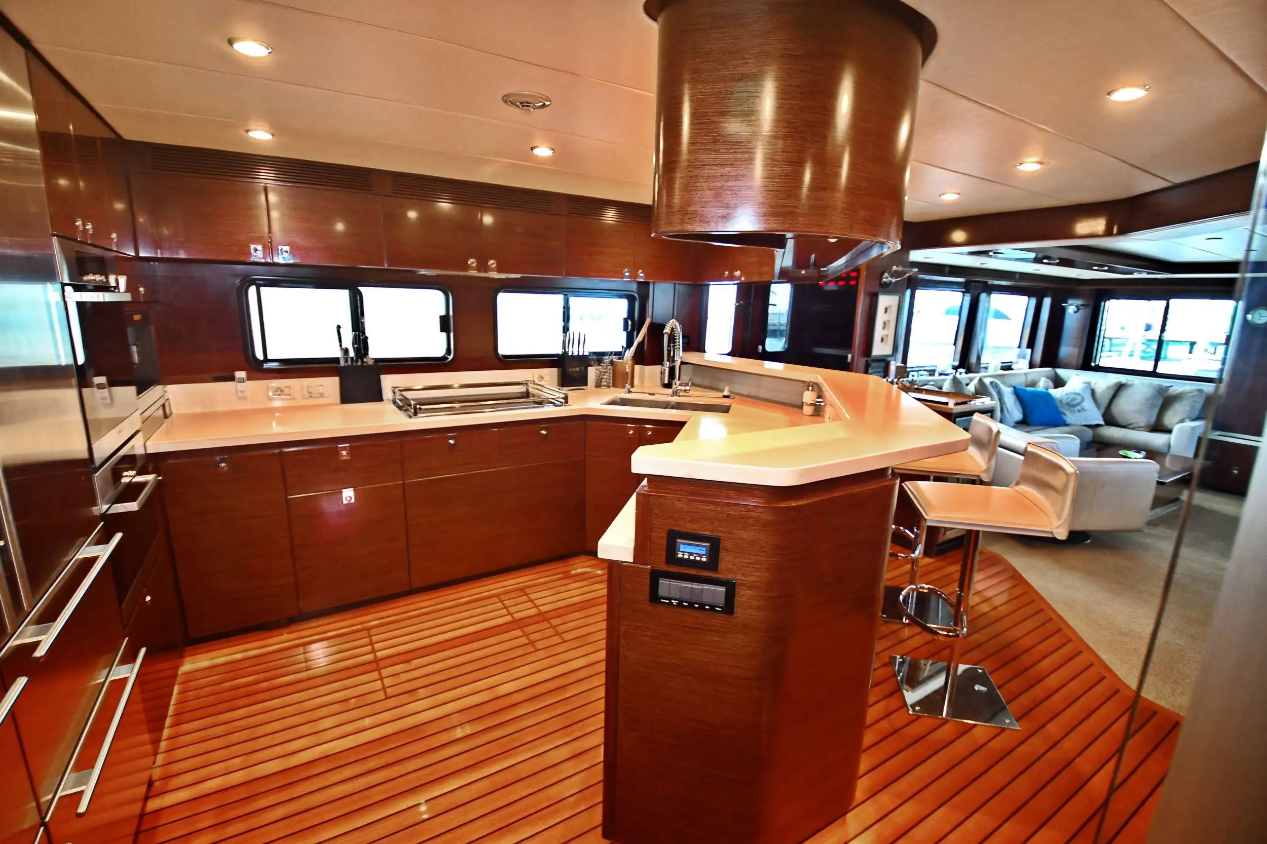 303 Open galley.jpg