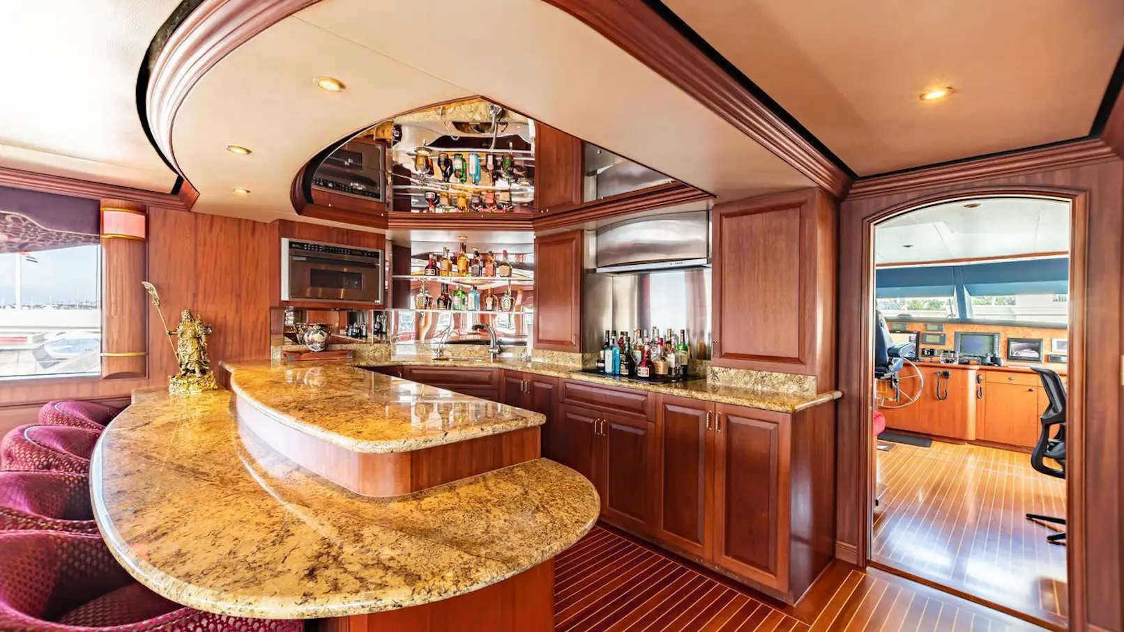 304 Bar on Bridge deck.jpg