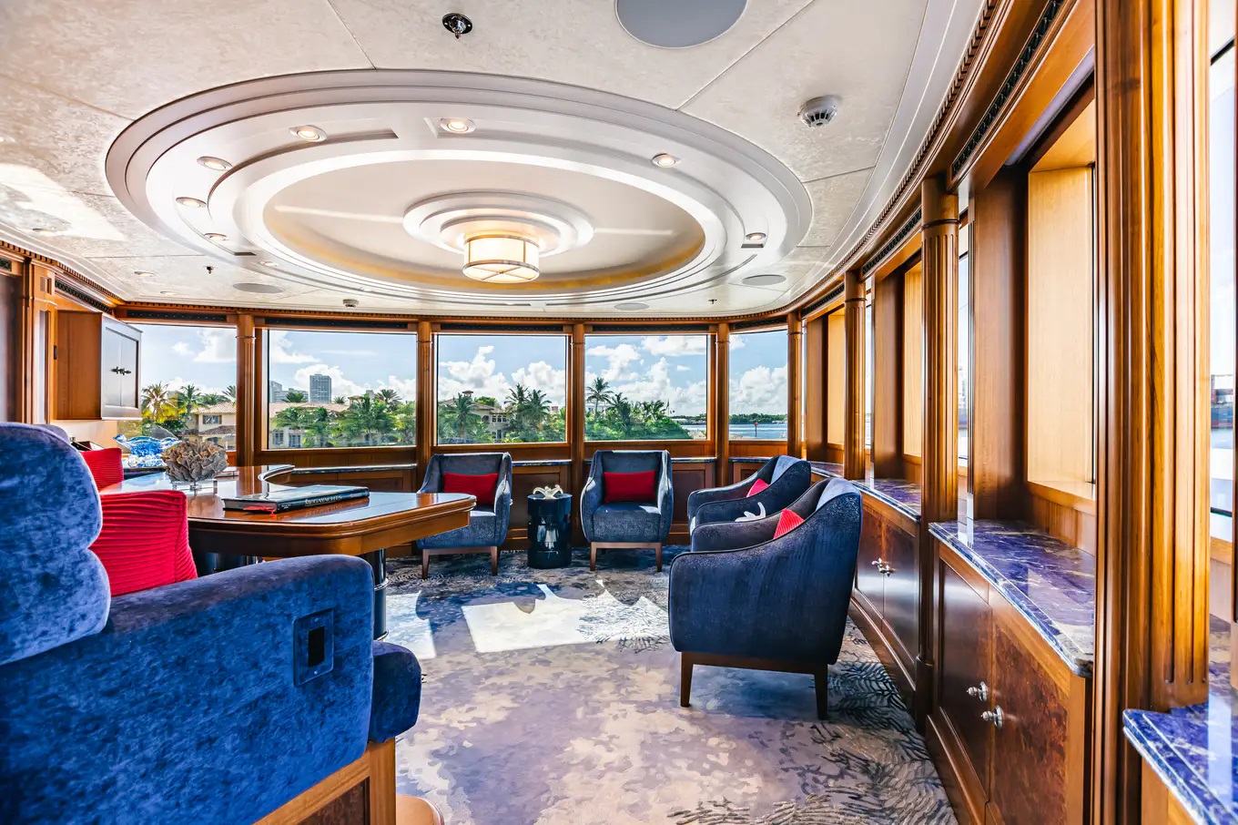 304 Board room on Owners deck.jpg