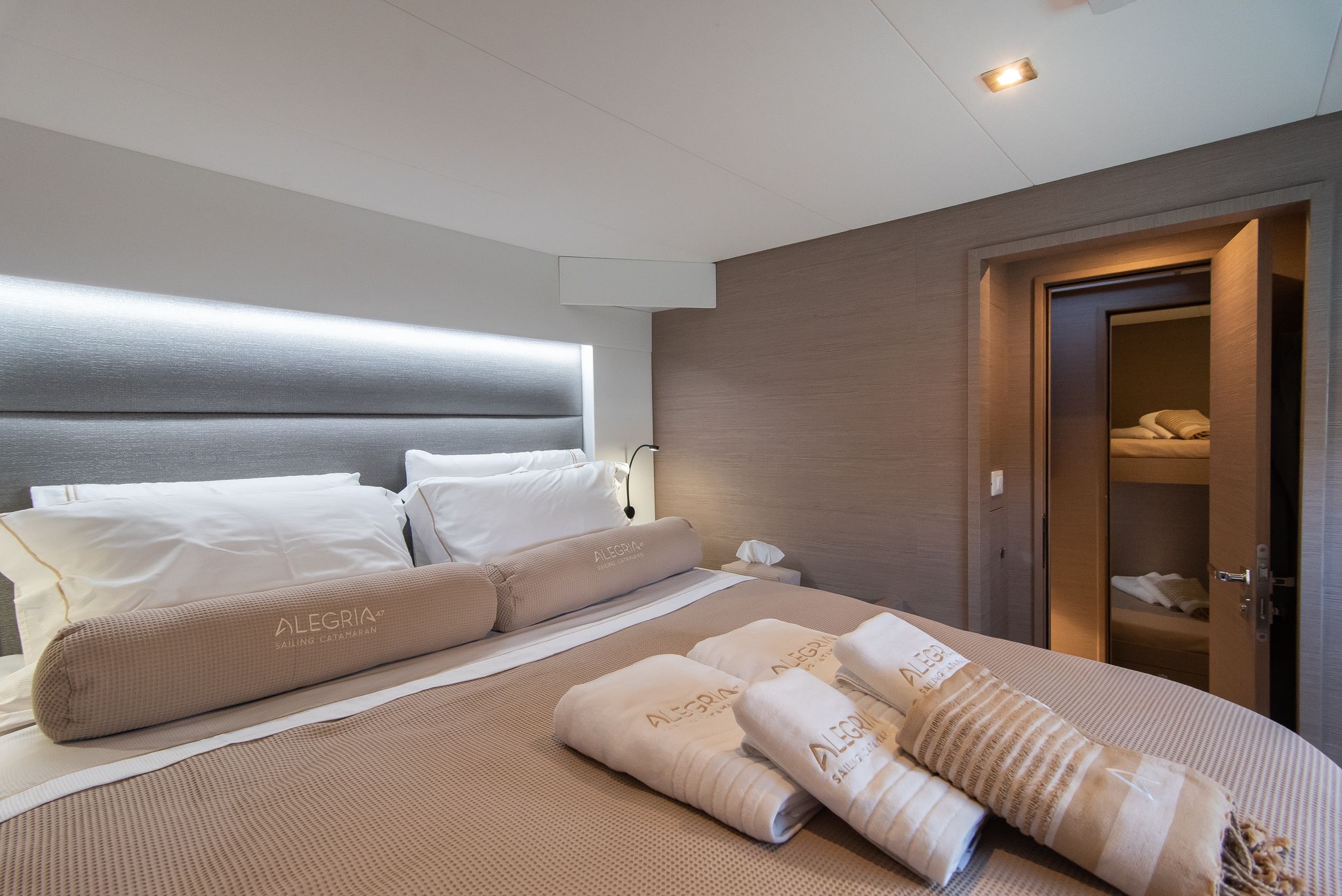 304 Double suite.jpg