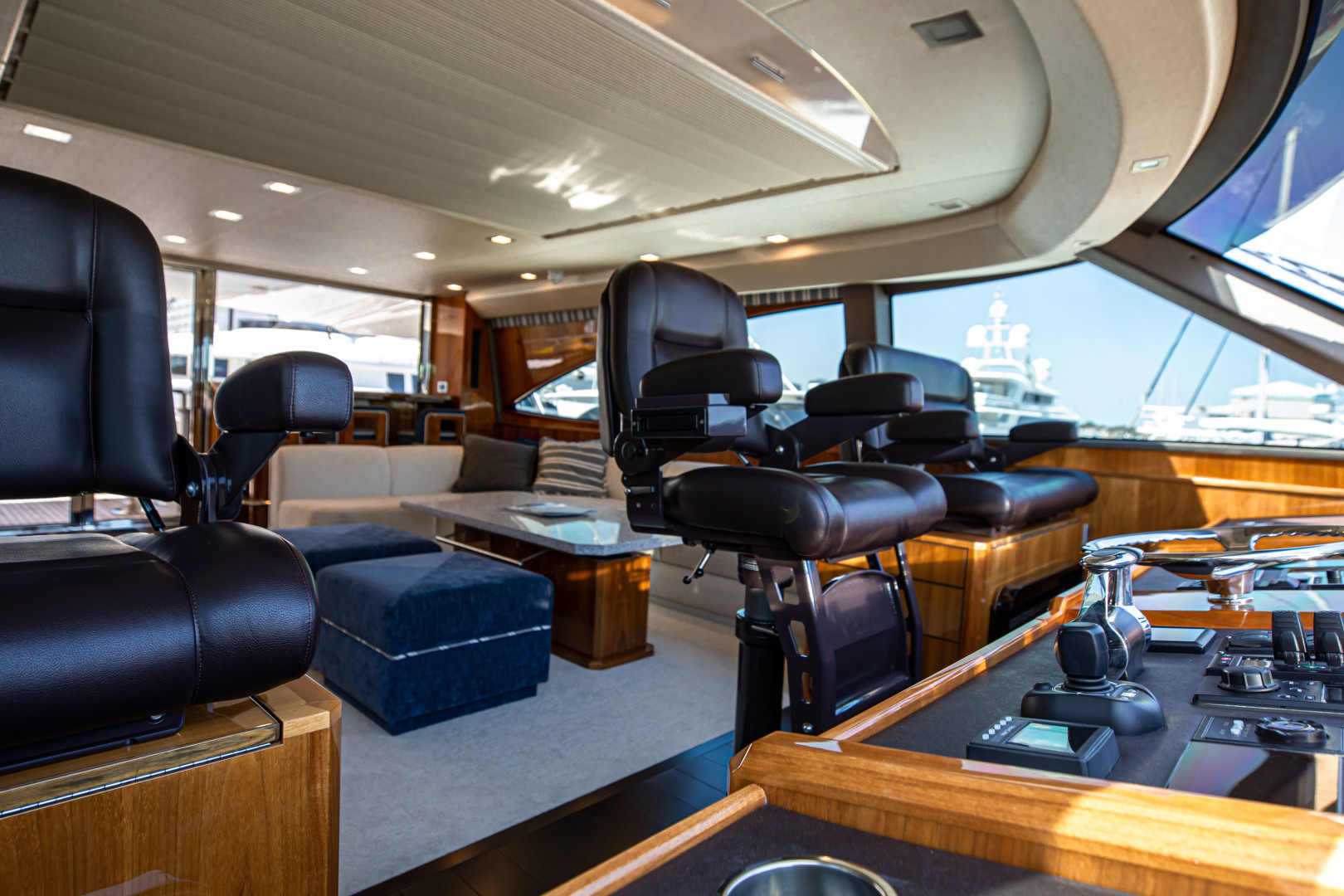 304 Main helm in the sky lounge.jpg