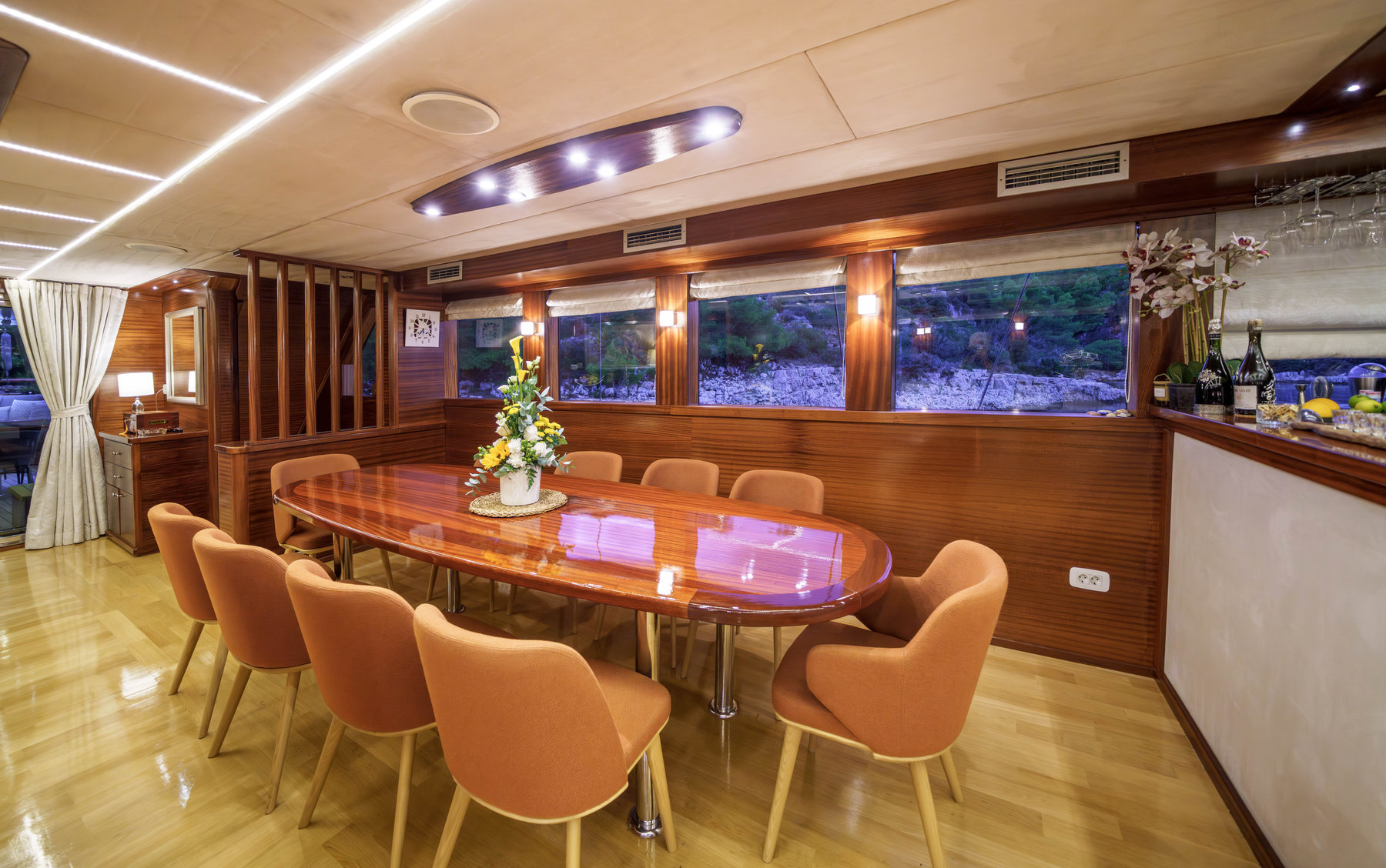 305 SON DE MAR - main salon dining.jpg