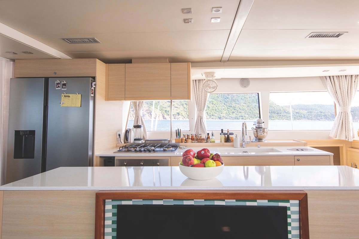305 Sailing Catamaran NOMADA Galley.jpg