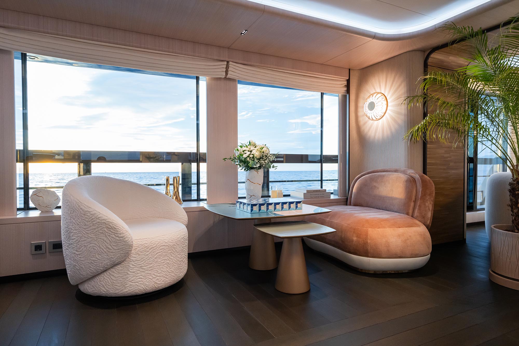 307 Main salon seating.jpg