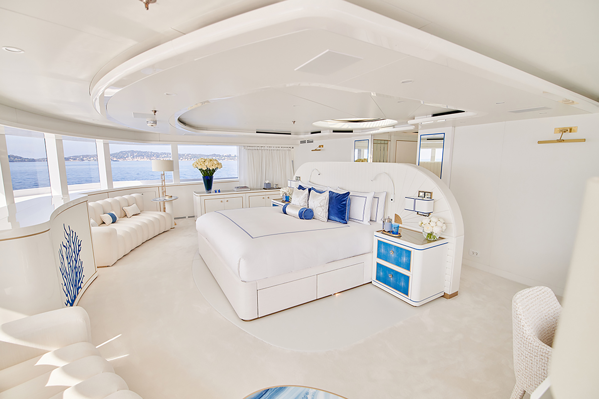 4.1 Unbelievably luxurious master suite.jpg