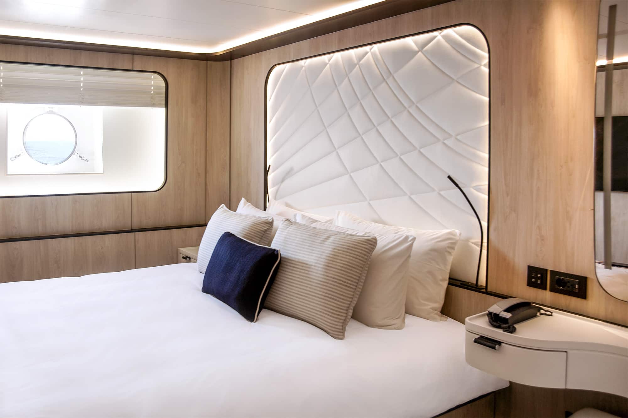 4.4 Mistral stateroom.jpg