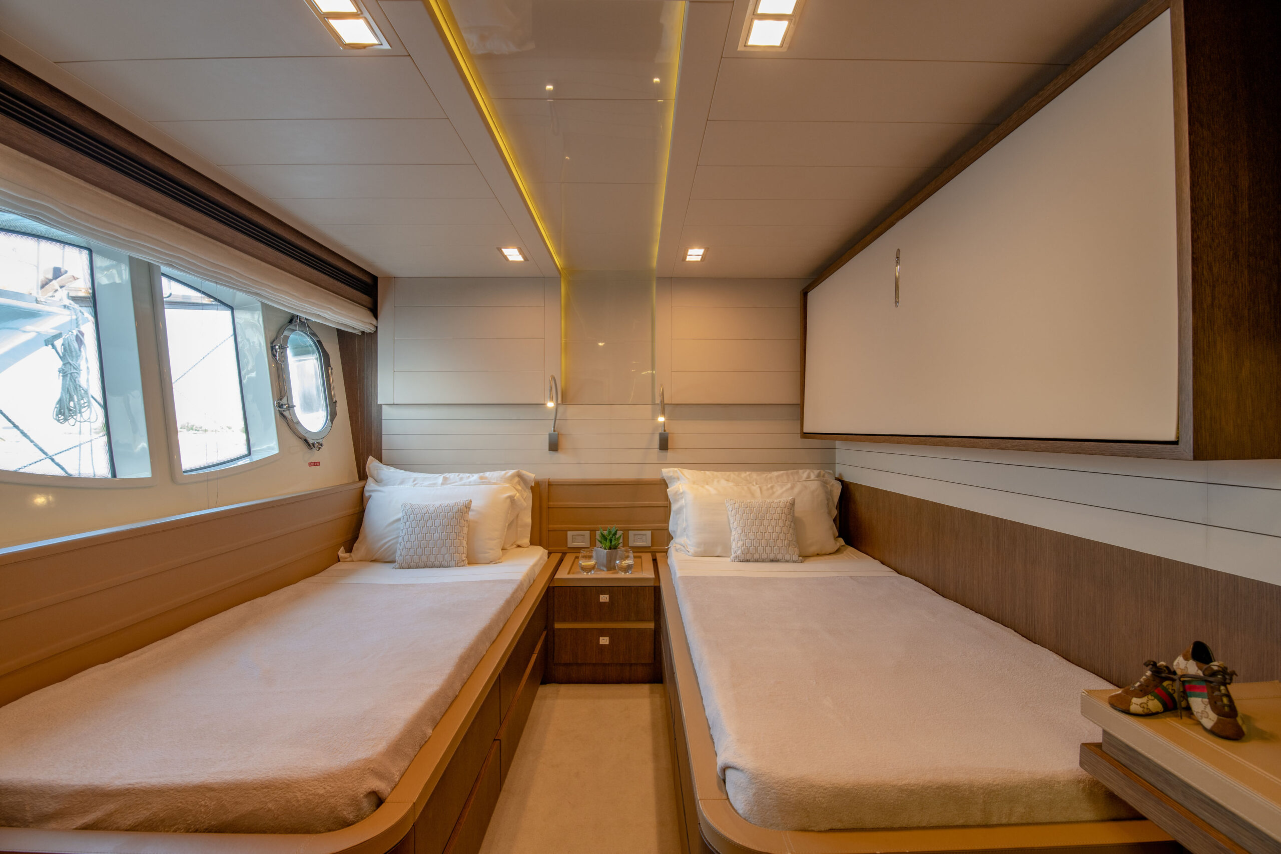 4.4 Twin cabin with pullman.jpg