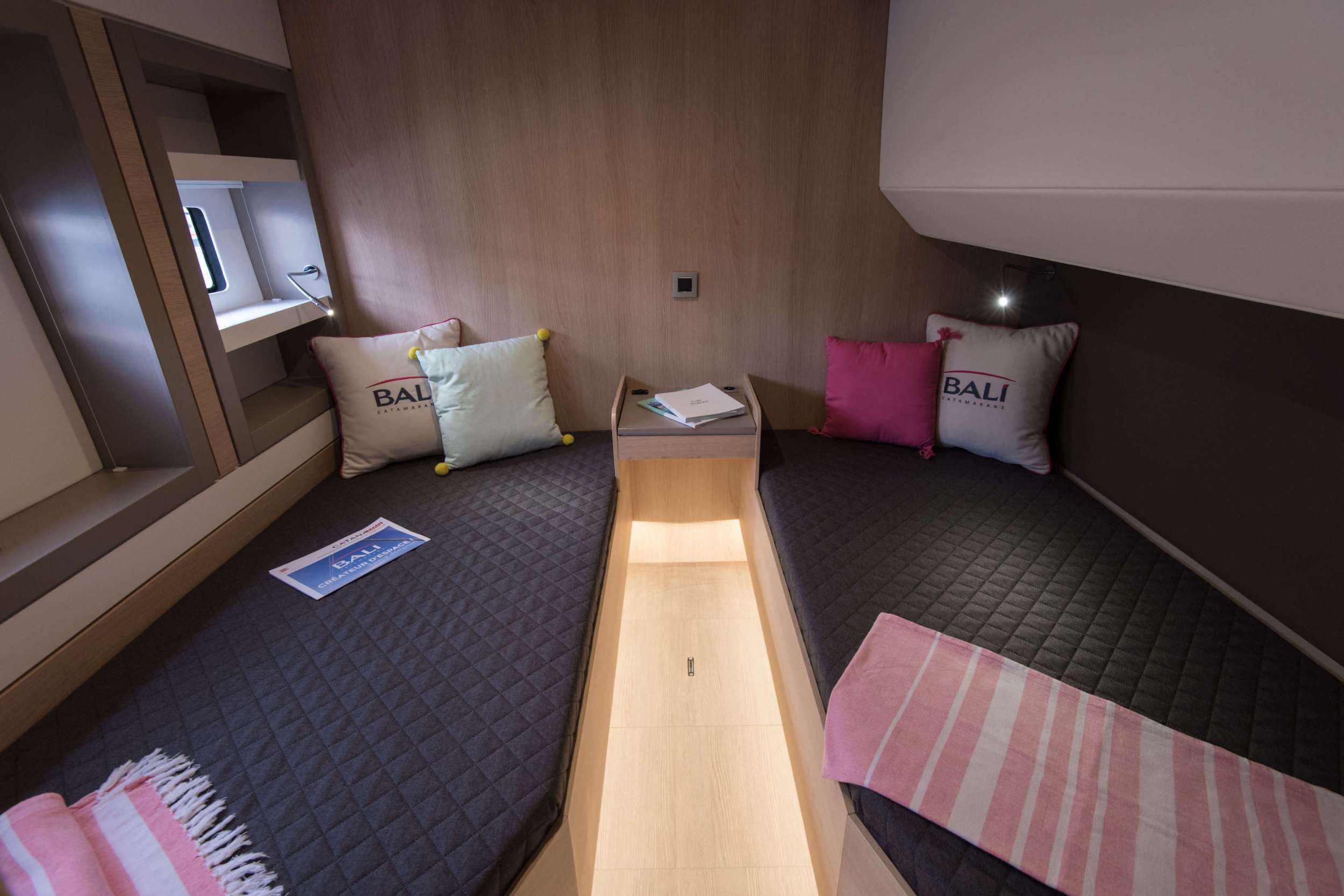 4.5 Twin cabin.jpg