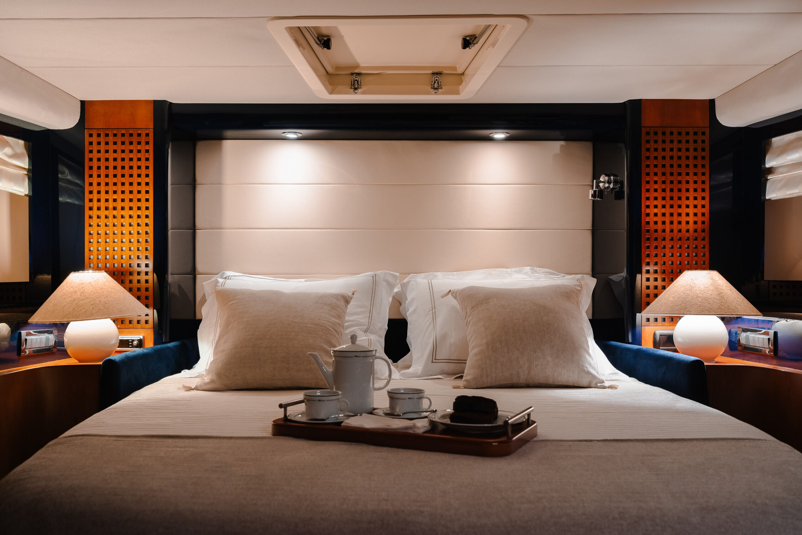403 Second double suite detail.jpg