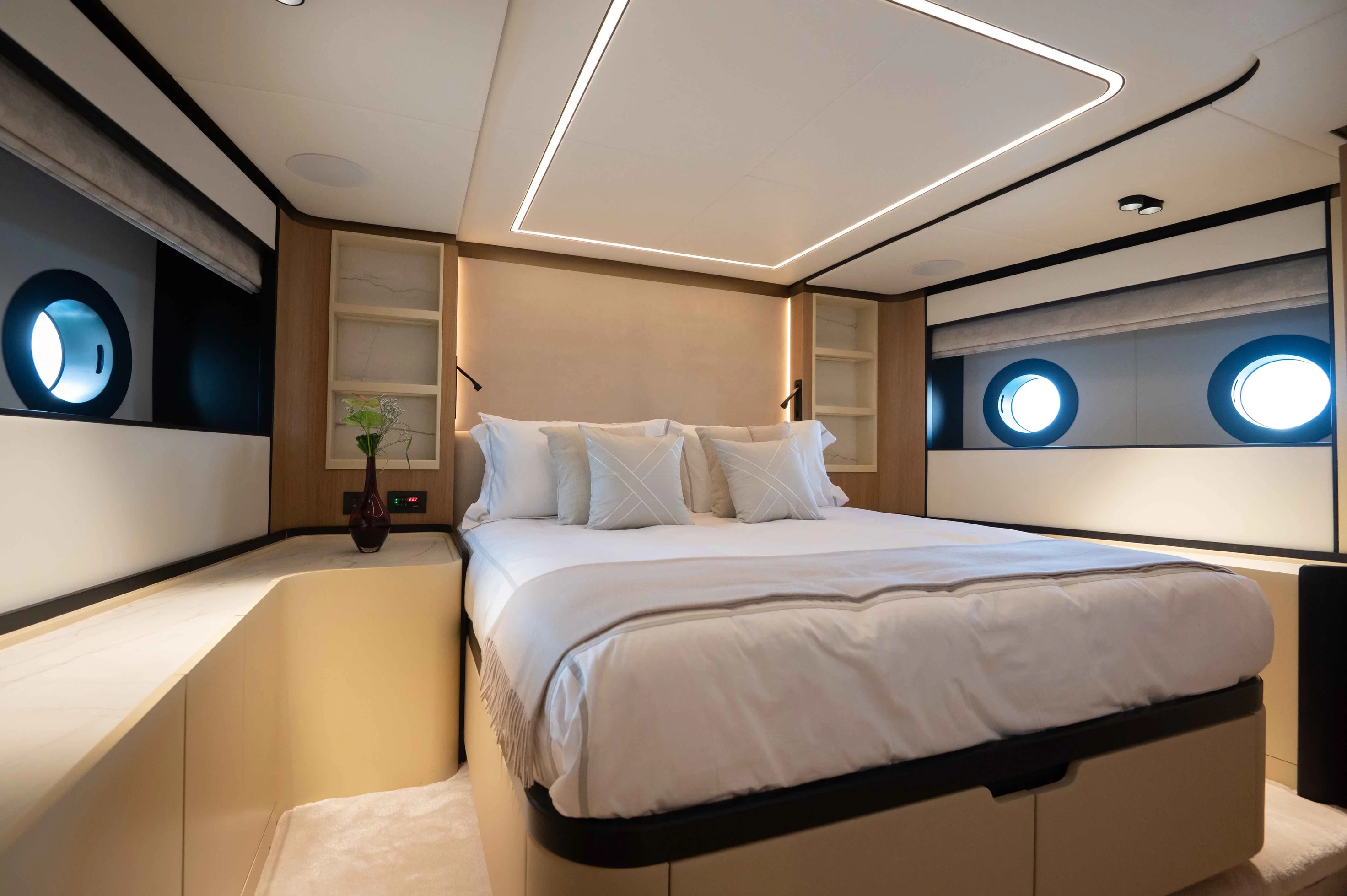 404 Double Guest Cabin.jpg