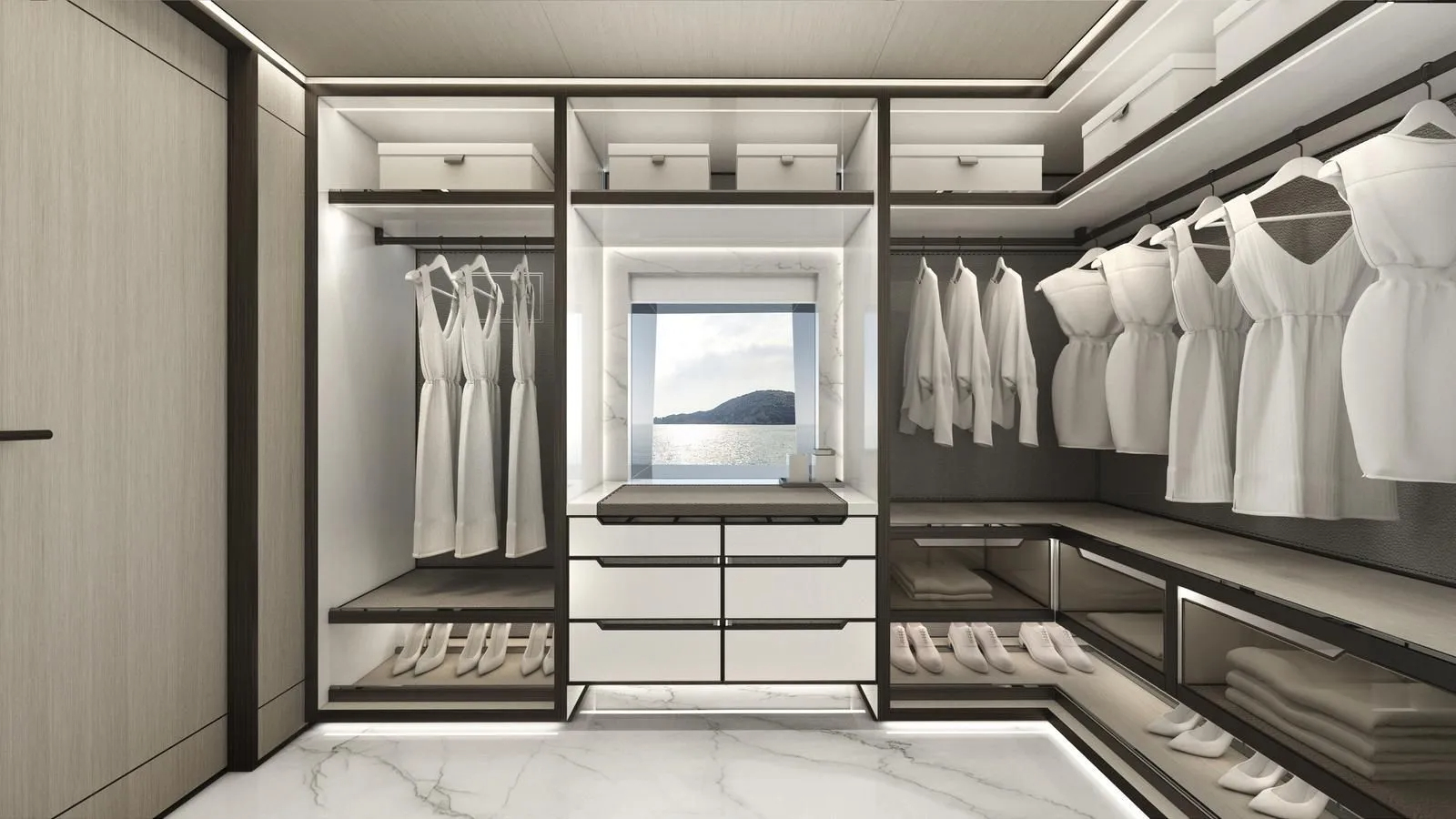 404 Master walk-in wardrobe.jpg