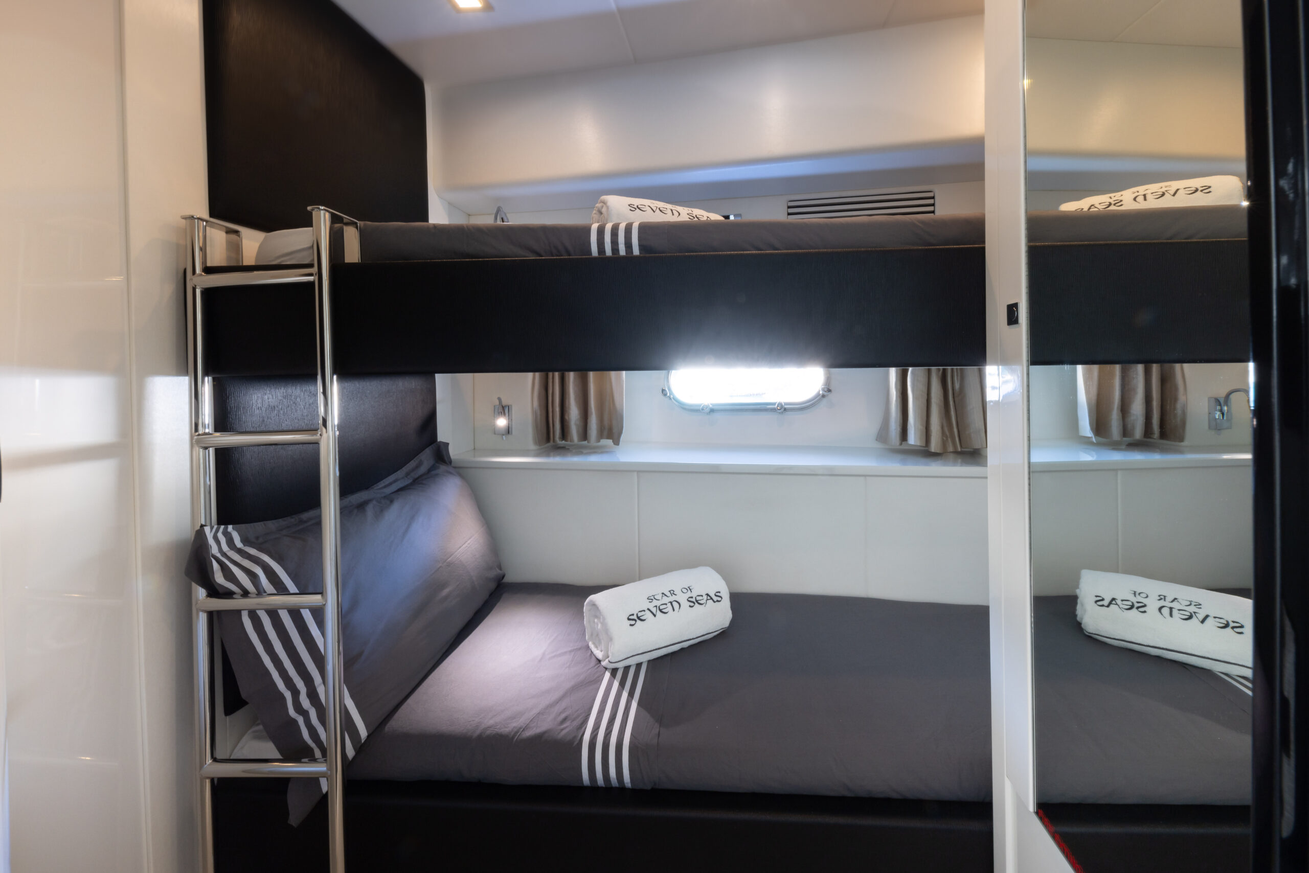 407 Bunk suite.jpg