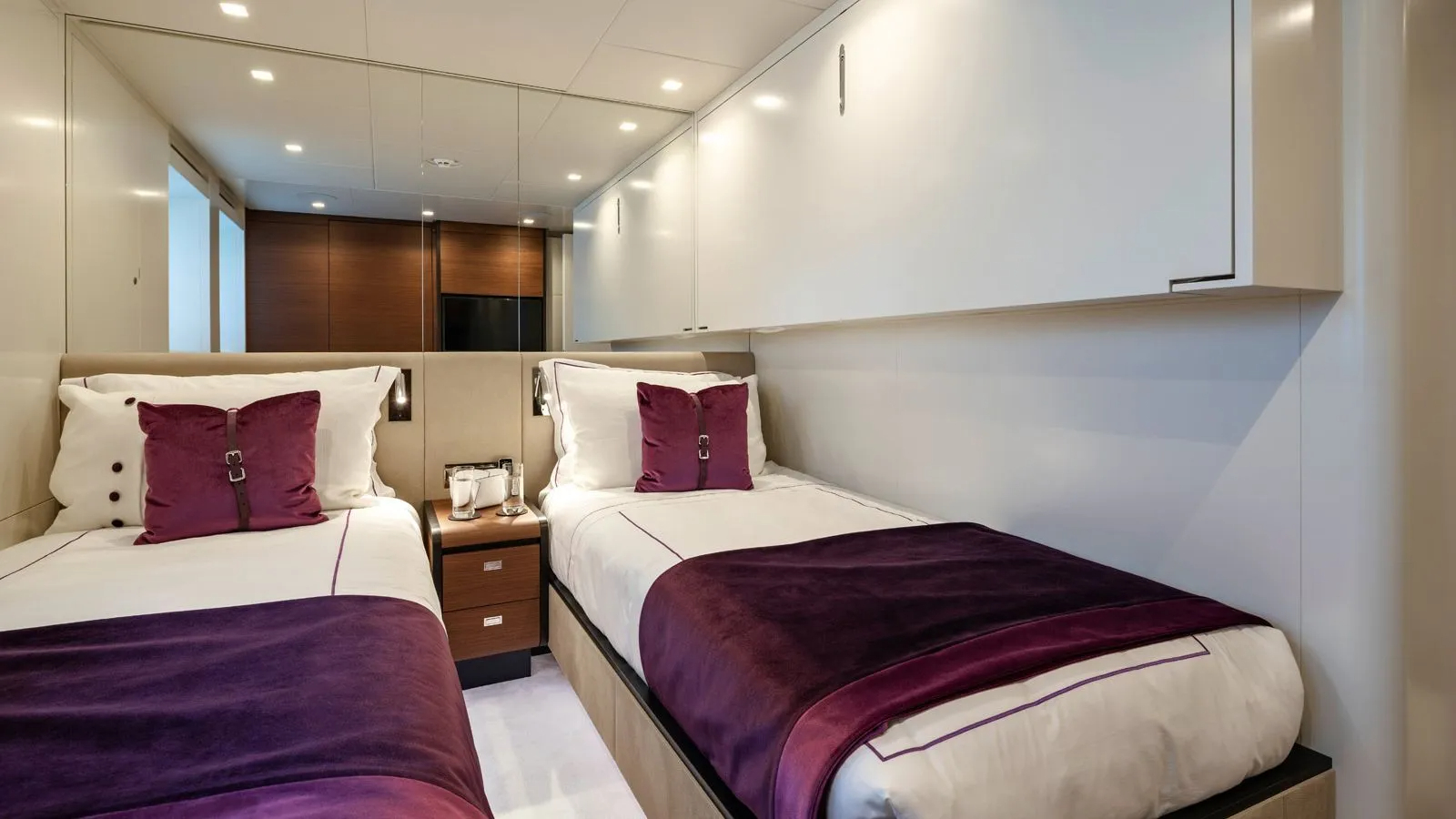 408 Guest stateroom 3.jpg