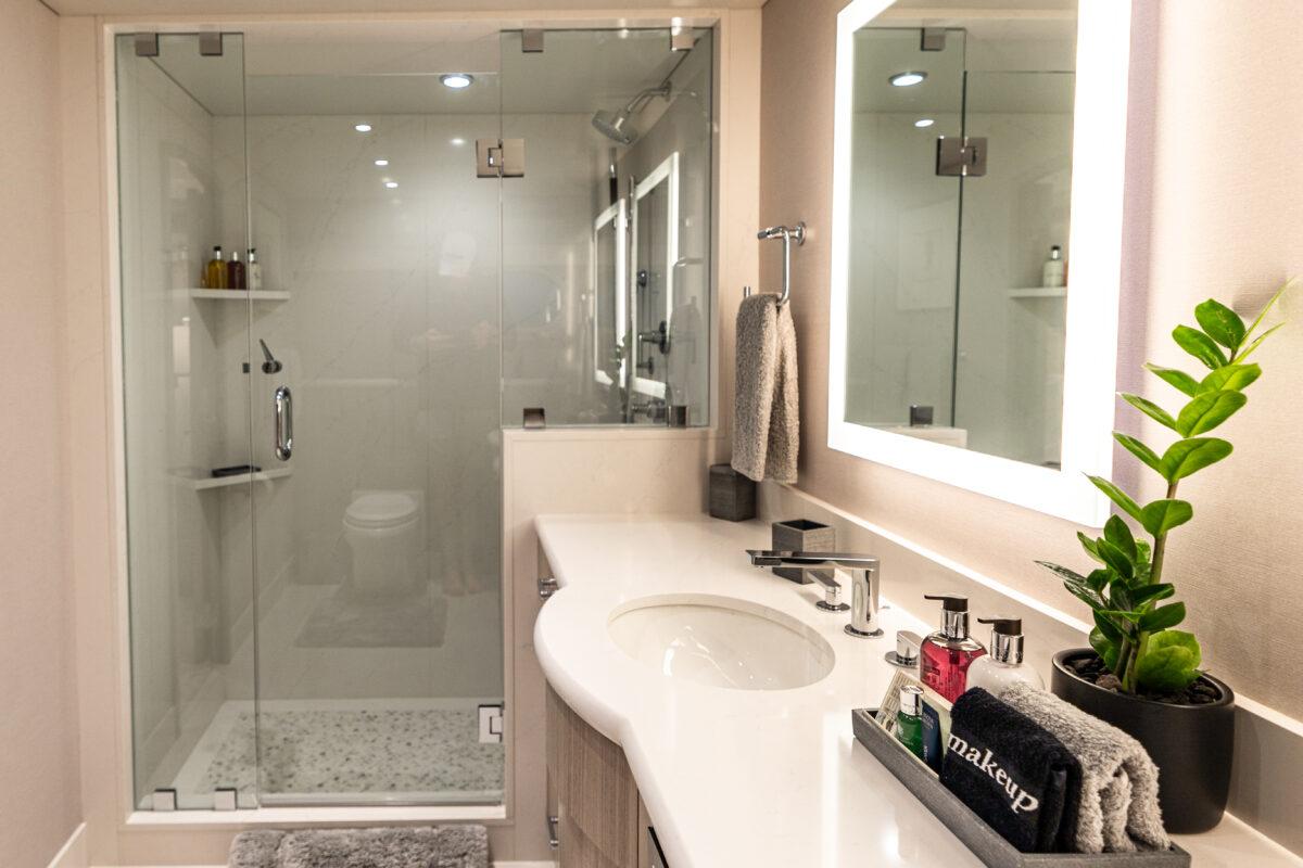 416 Guest ensuite.jpg