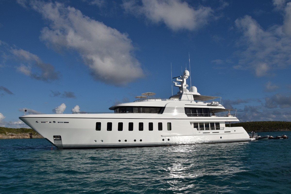 45m Feadship motor yacht.jpg