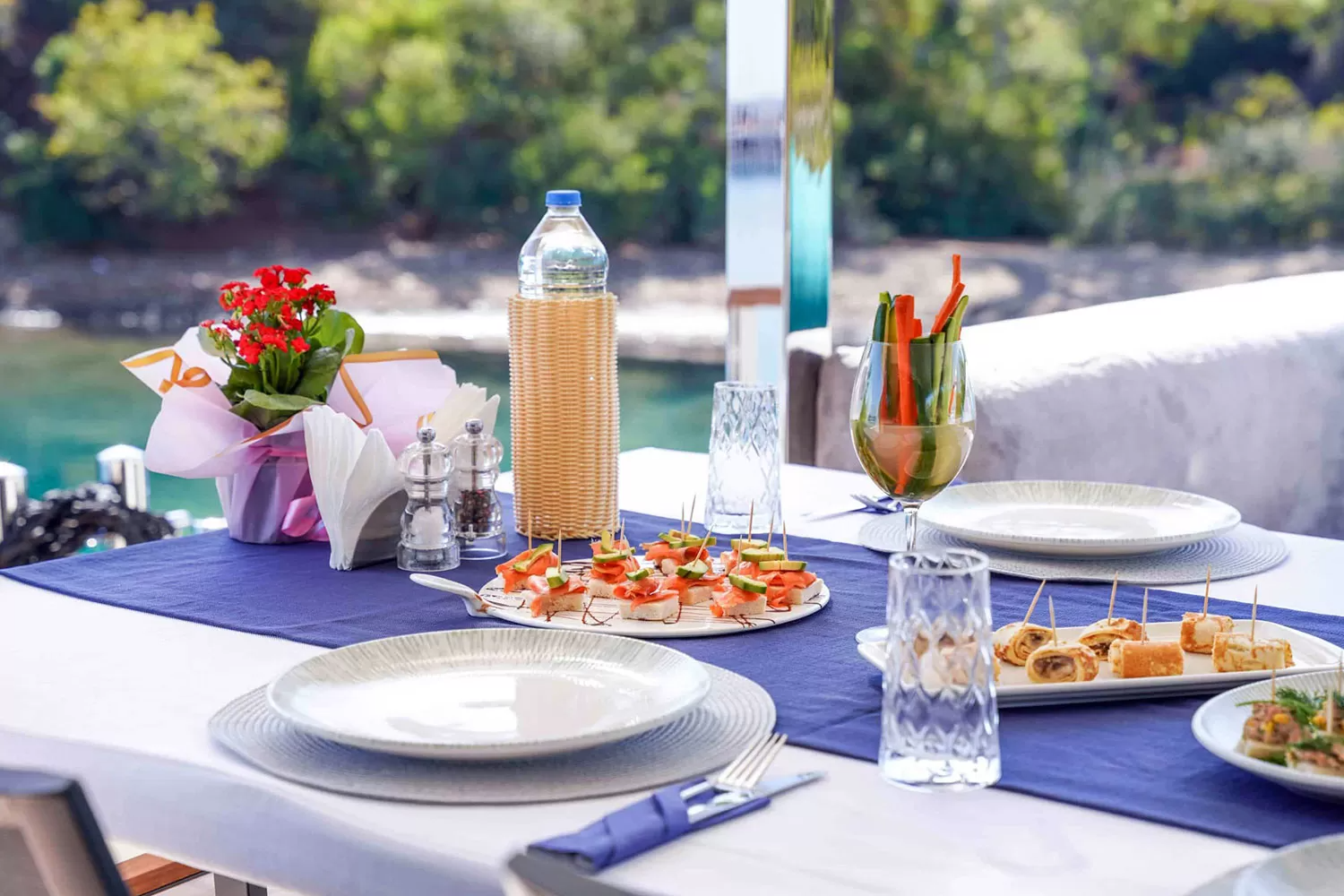 5.6 Wonderful catered charters.png