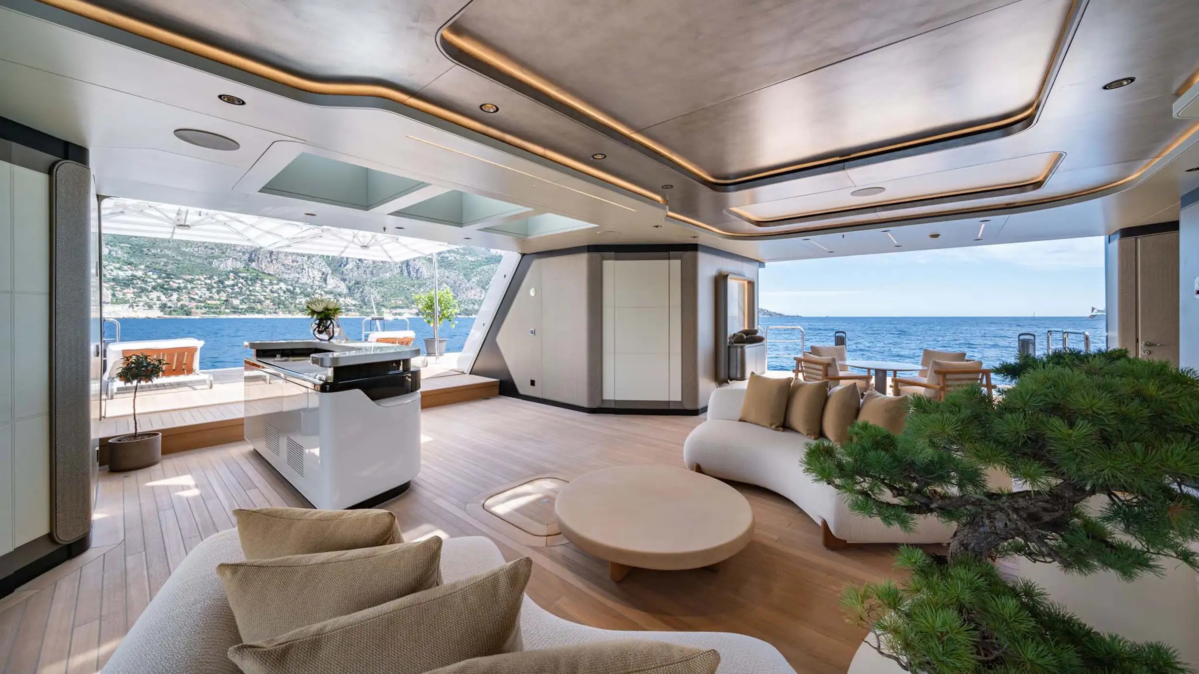 501 Beach club.jpg