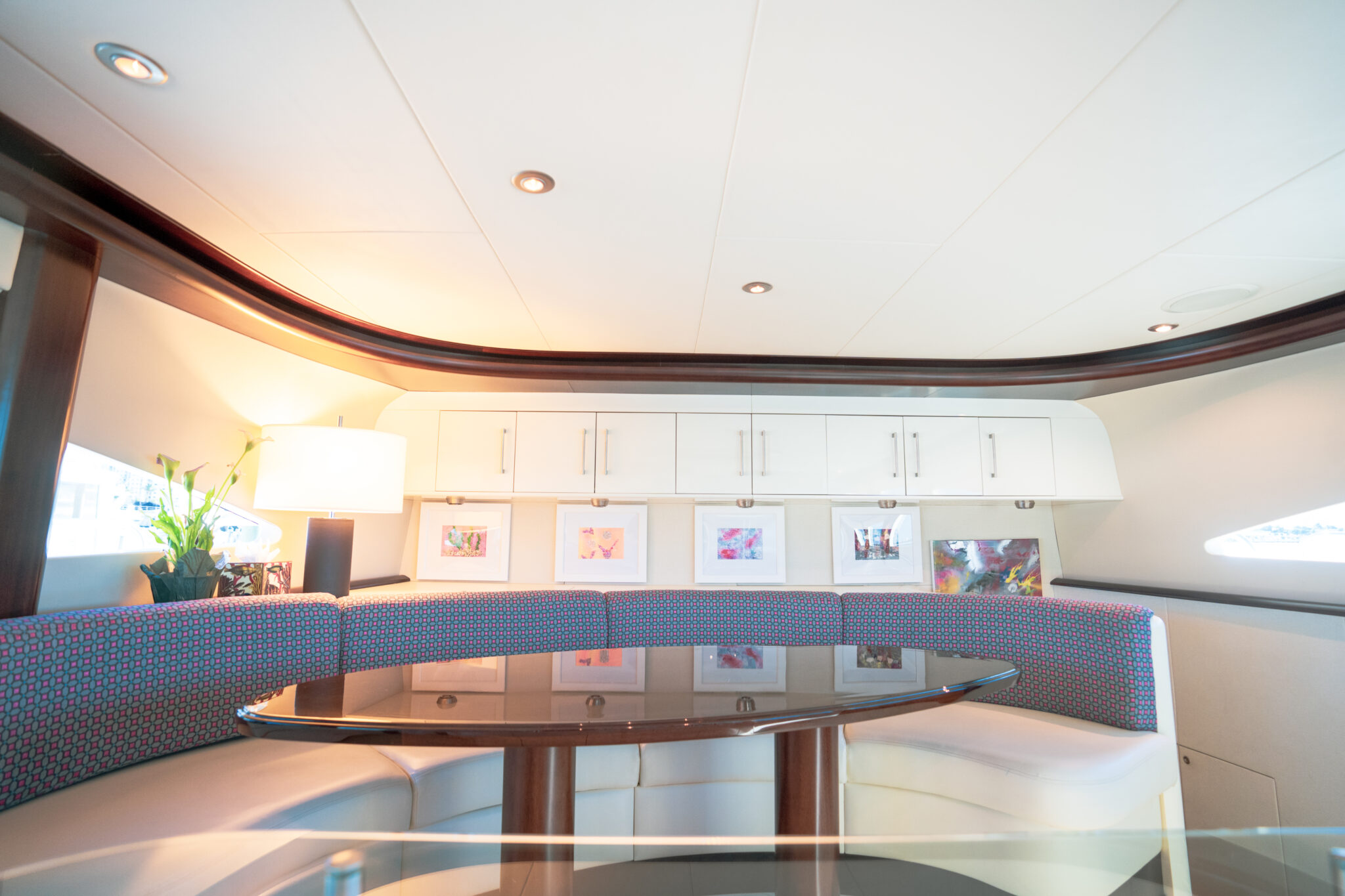 502 Dine in galley.jpg