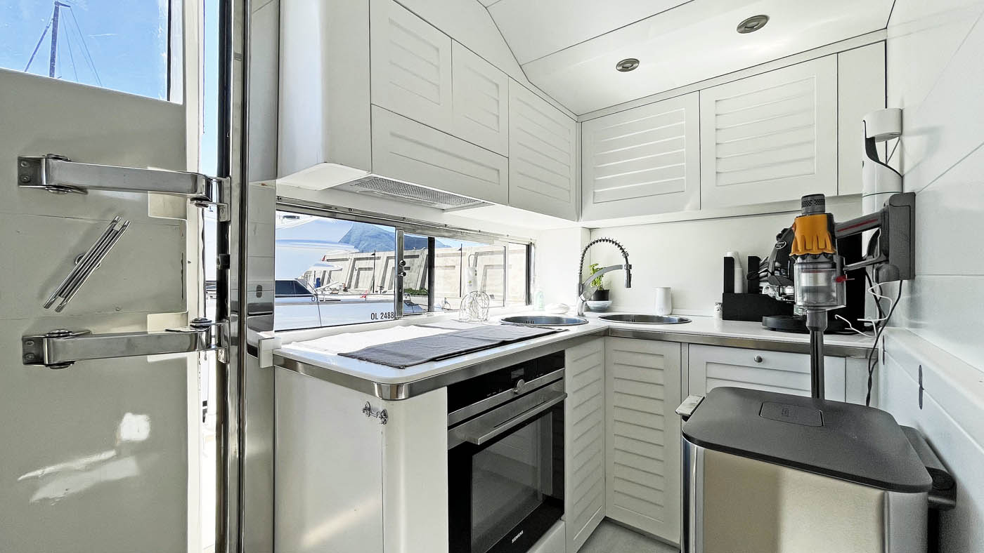 Benetti - Man&agrave; Boat