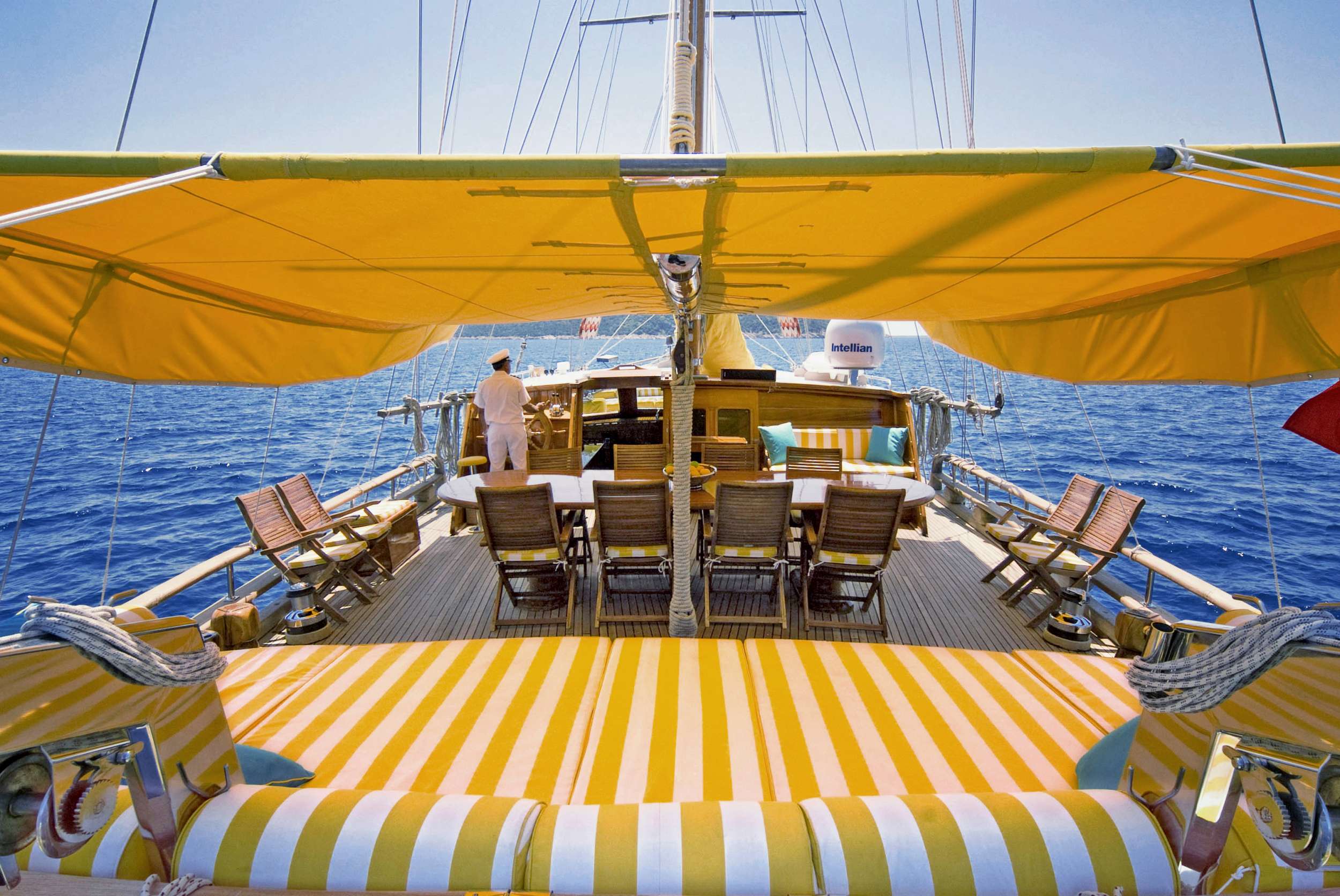 9983brochure4.jpg