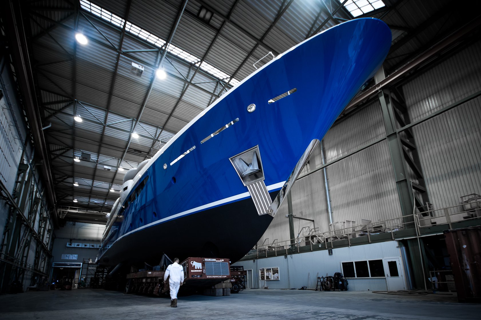 AMELS 55M SUPERYACHT - launches.jpg