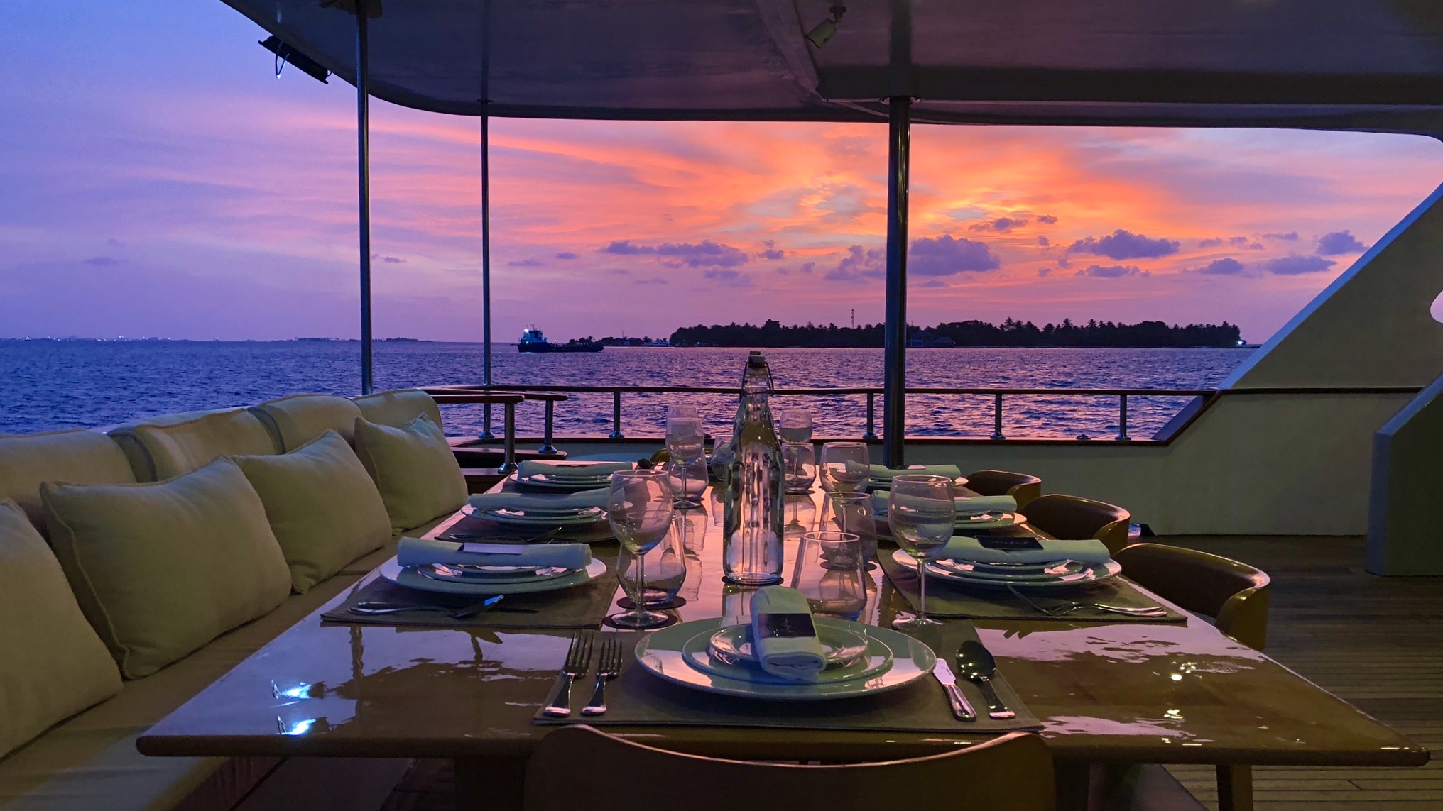 Aft seating converted for dinner.jpg