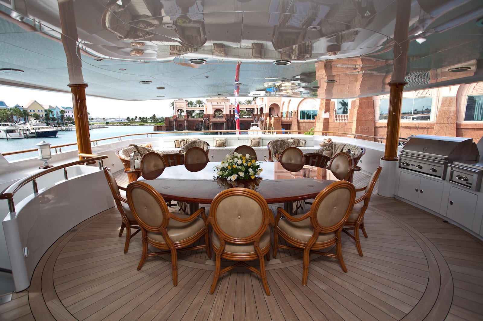 Alfresco Dining 3.jpg