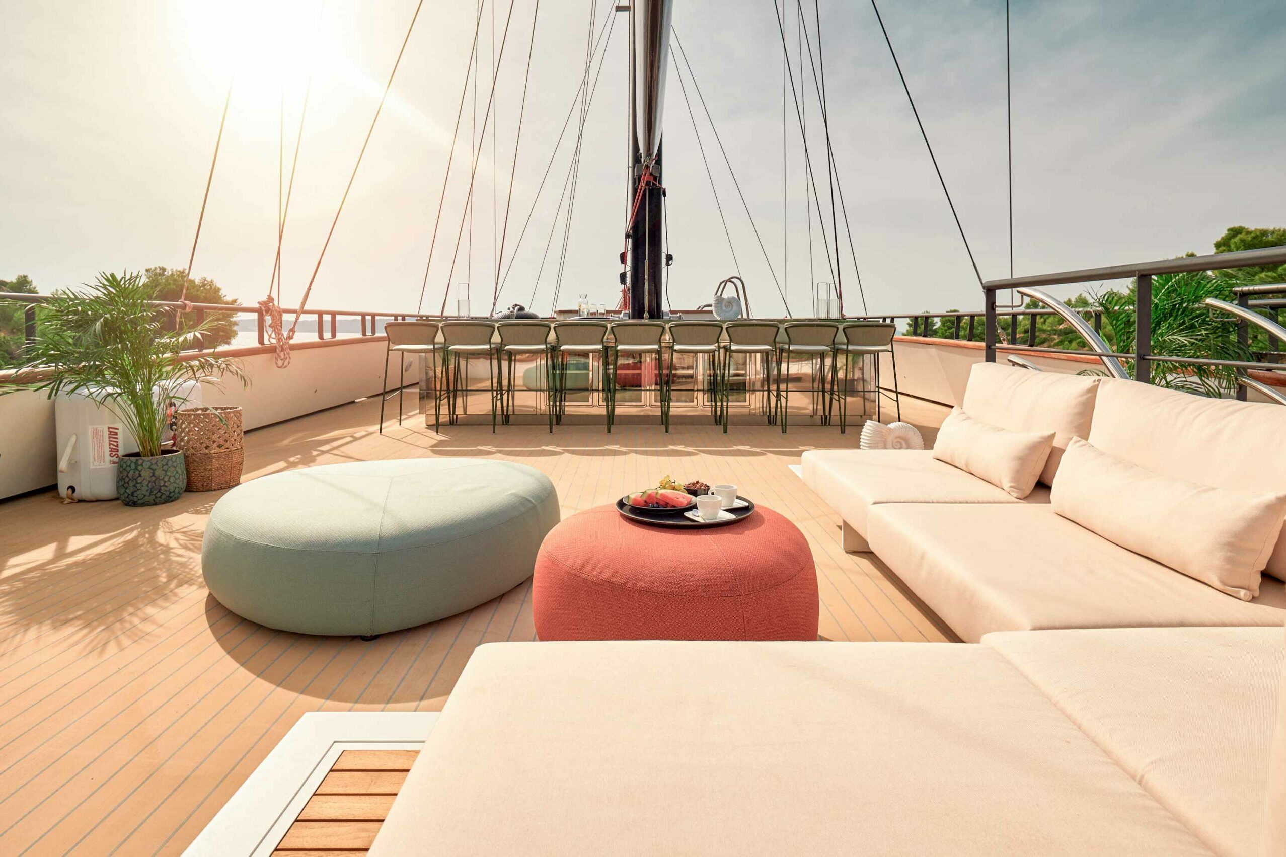 Anetta sundeck lounge and dining area.jpg