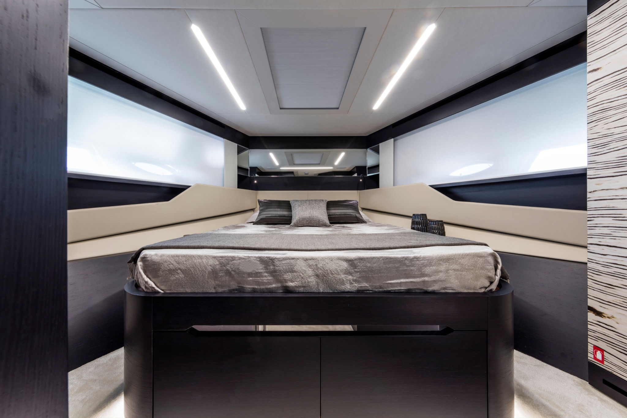 Beyond cabin lower deck 3.jpg