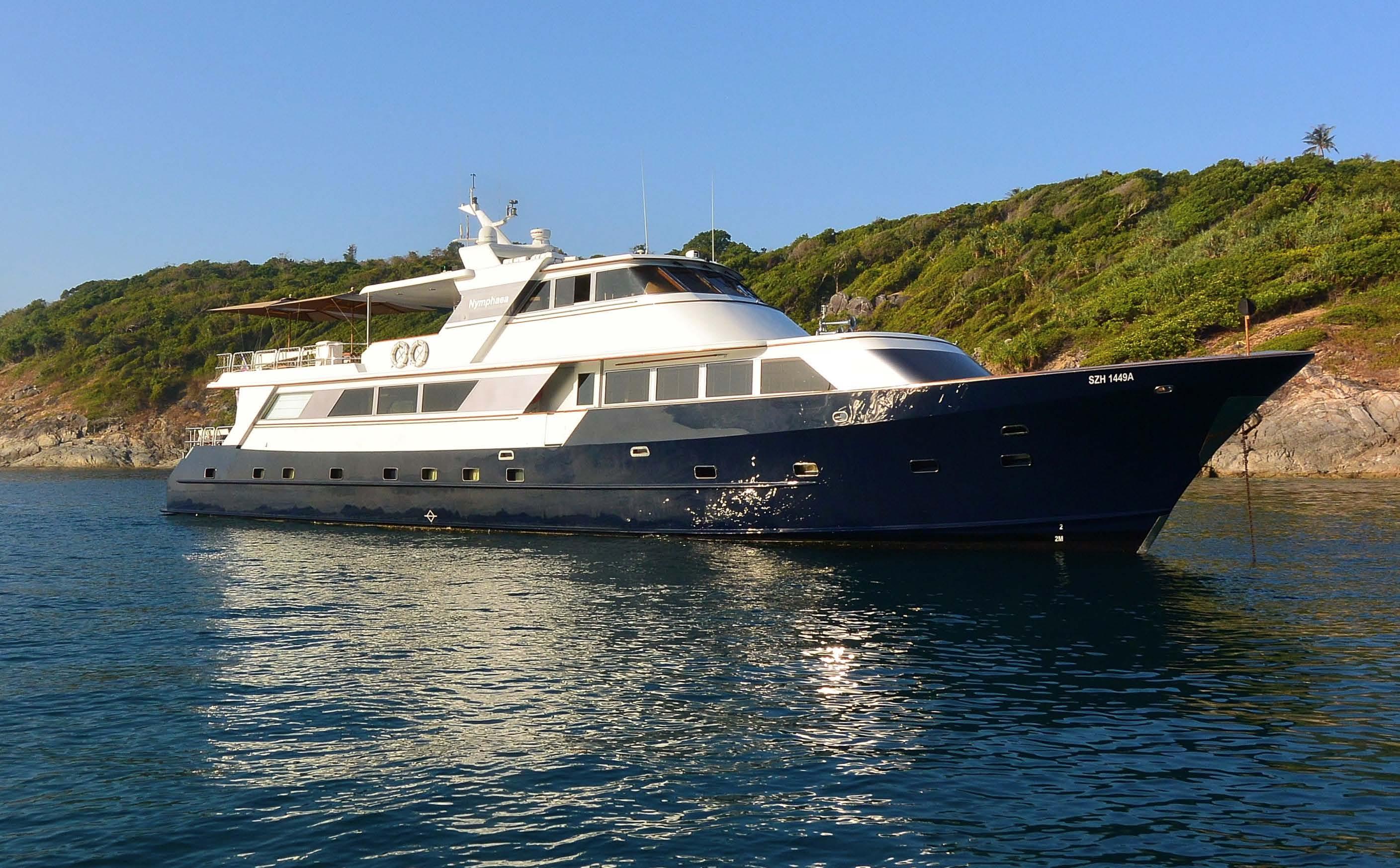 Broward Marine Yacht NYMPHAEA - Anchored.jpg