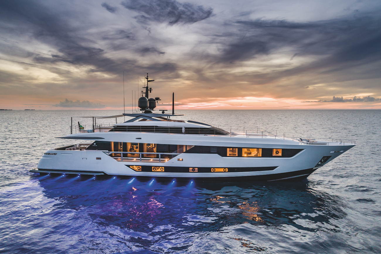 CUSTOM LINE 120 superyacht.jpg