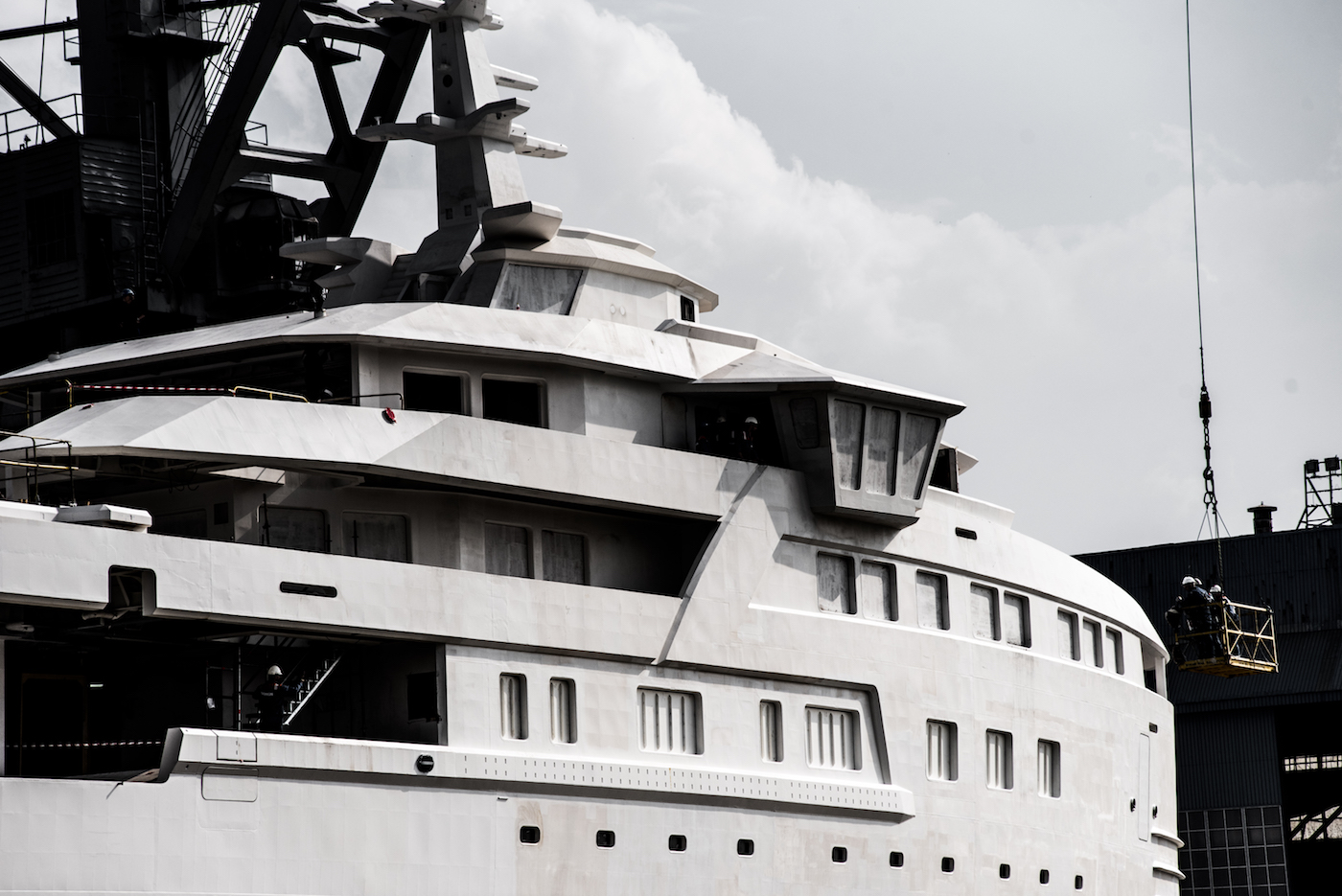 DAMEN SeaXplorer yacht detail at launch June 2019 - Photo by Tom van Oossanen.jpg