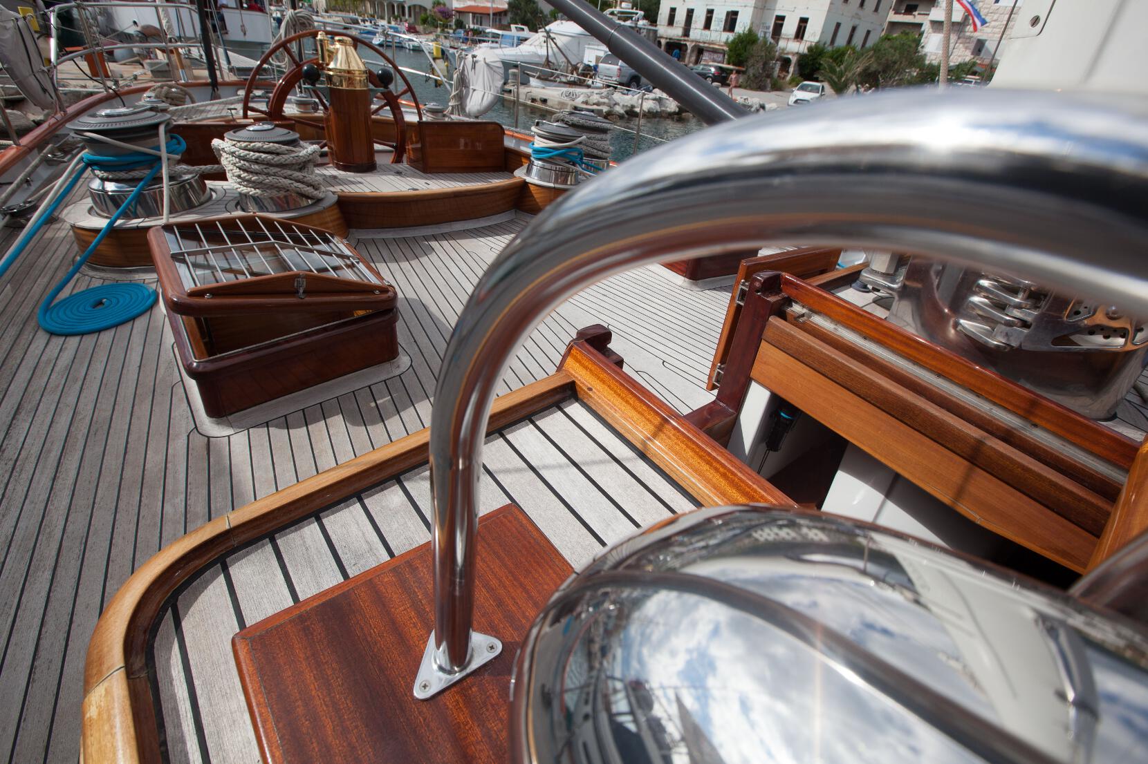 Decks 00009.jpg