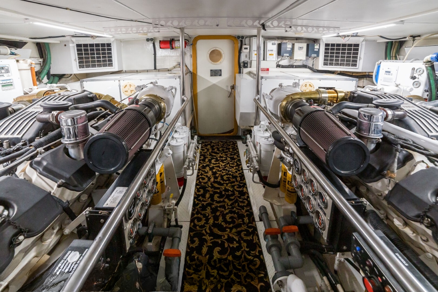 Engine Room 02.jpg