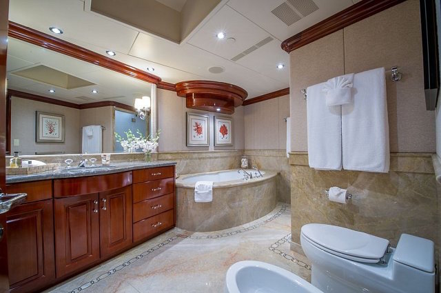 Ensuite  00013.jpg