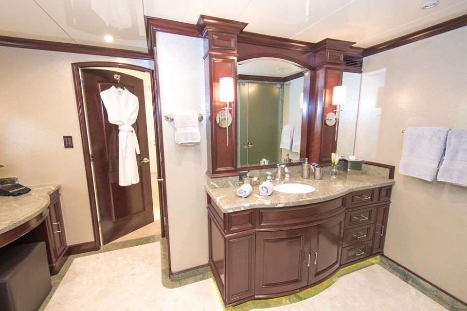 Ensuite 6.jpg