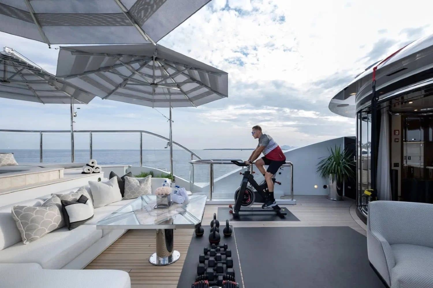 Exterior Relaxation Arae With Gym.jpg
