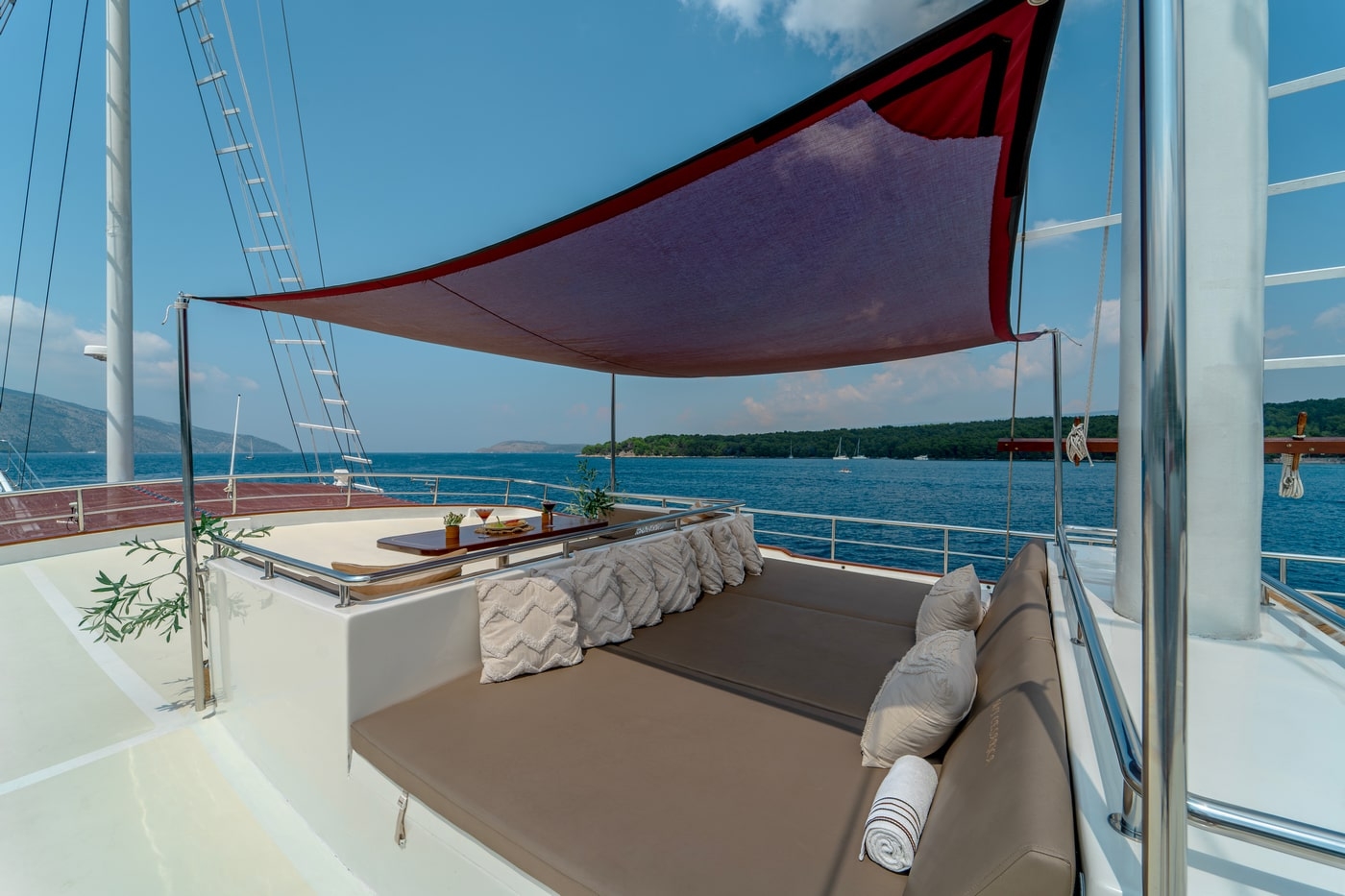 Exterior Relaxing Area 02.jpg