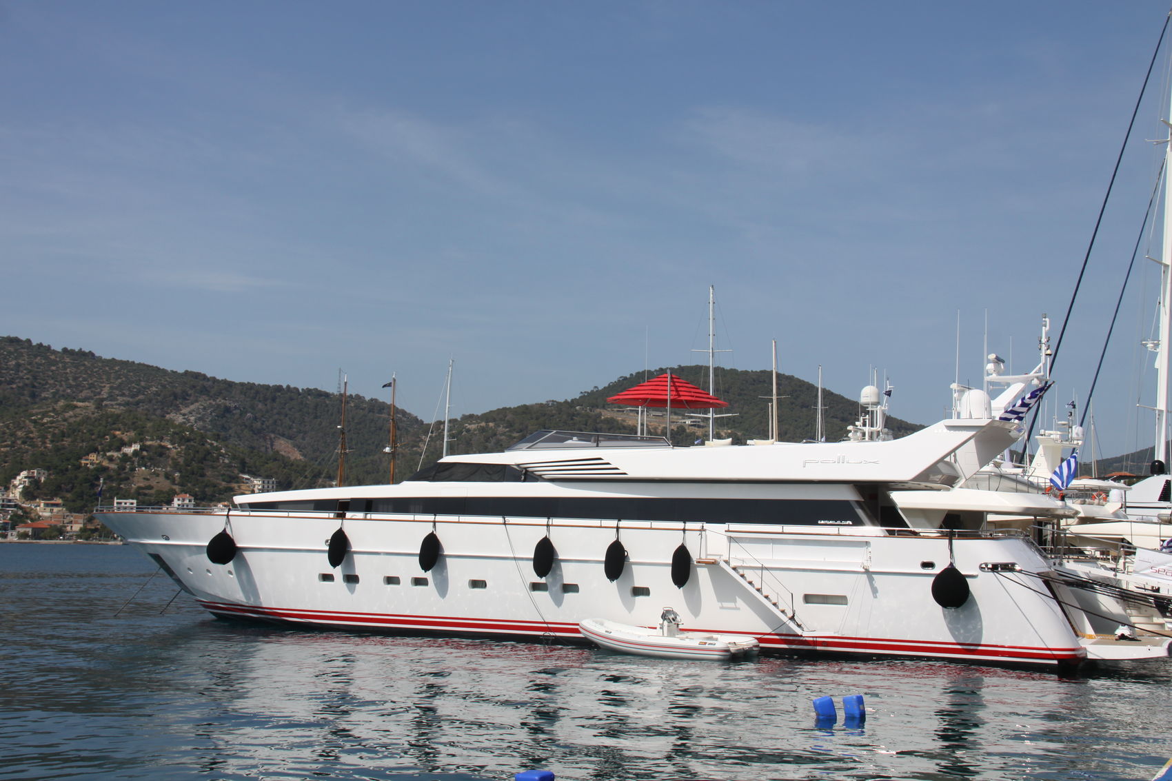 Exterior view 00001.jpg