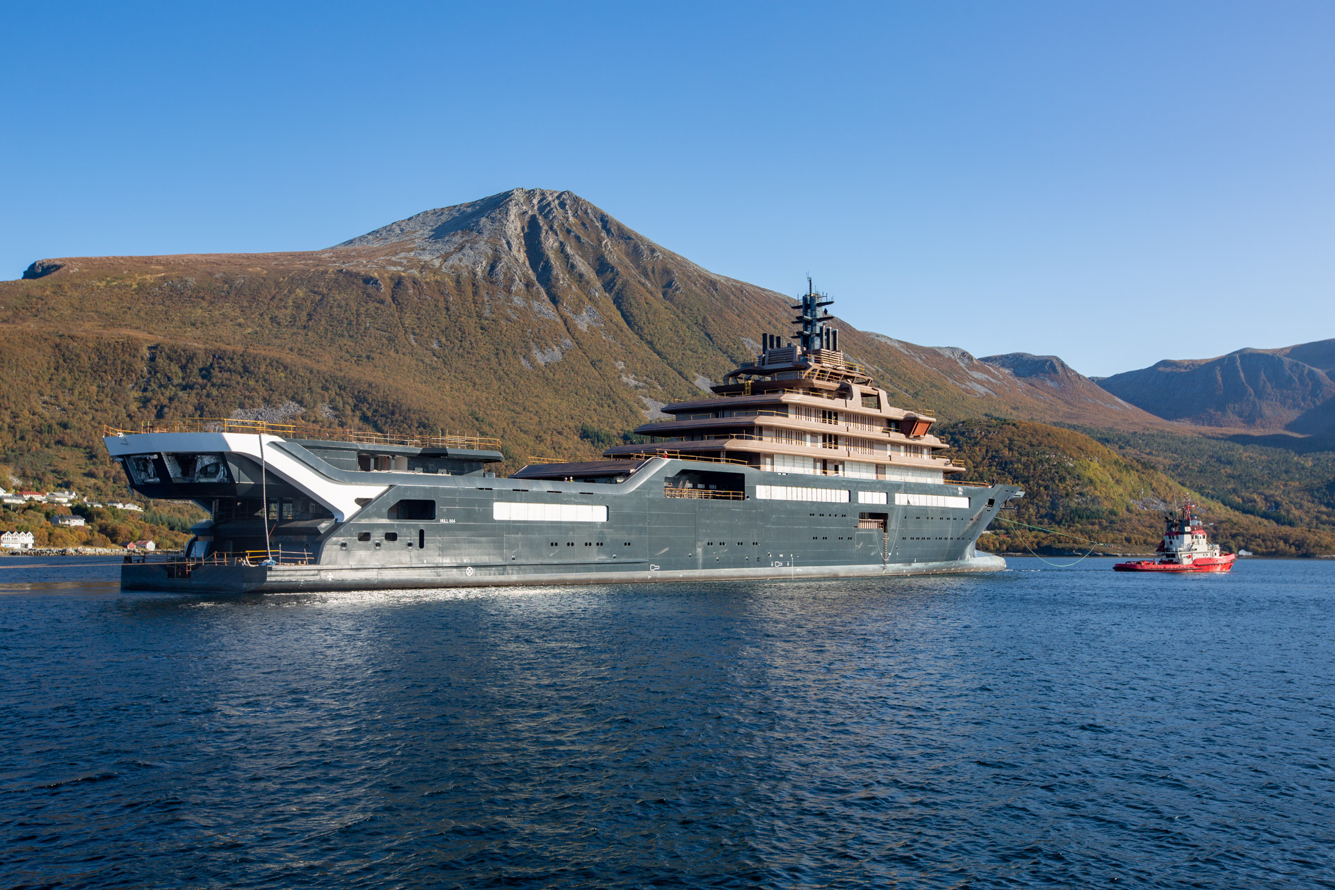 Exterior. Photo credit Lawrence Hislop2.jpg