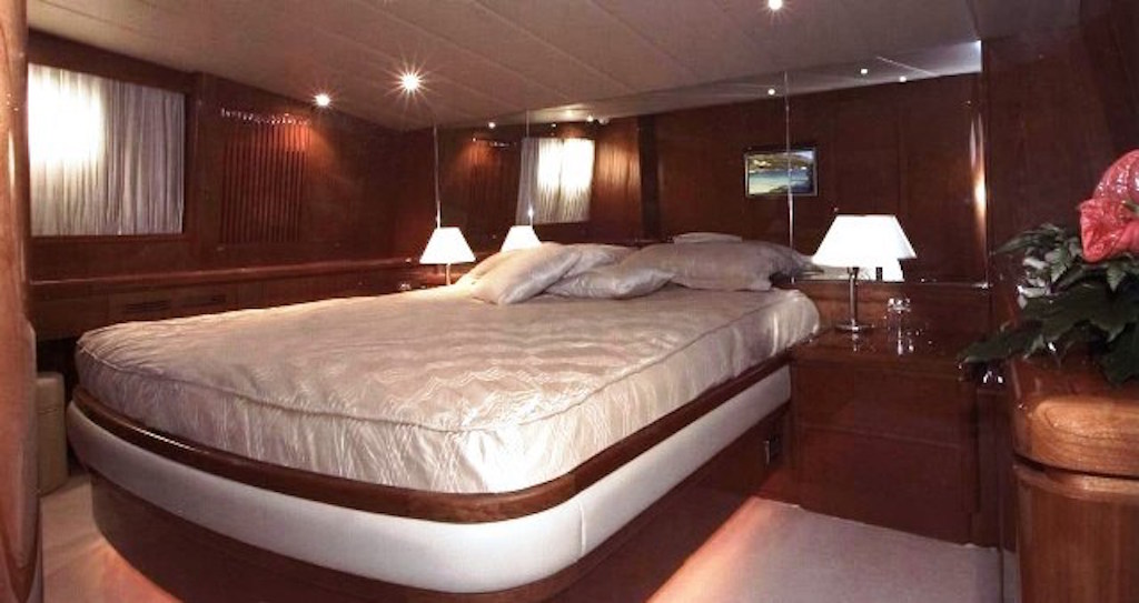 Guest Cabin  00013.jpg