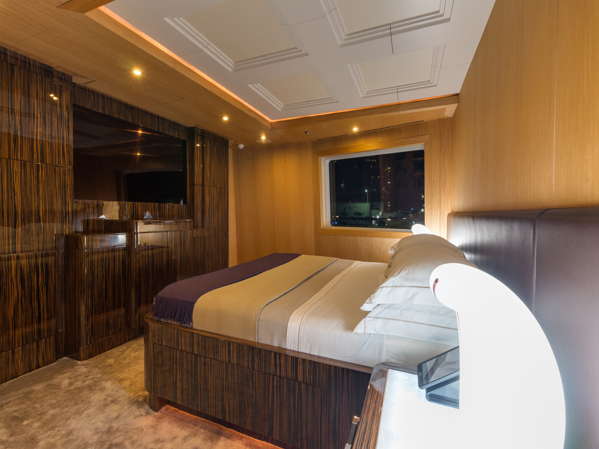 Guest cabin main deck.jpg