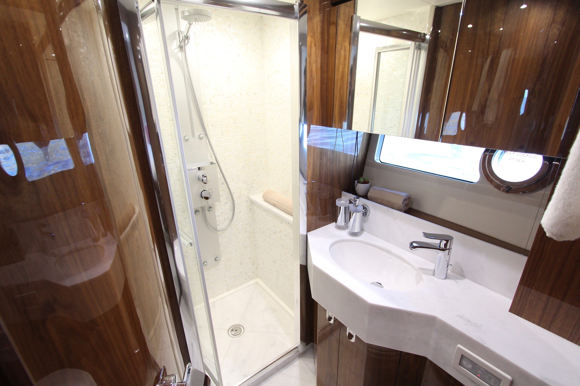 Guest ensuite and shower.jpg