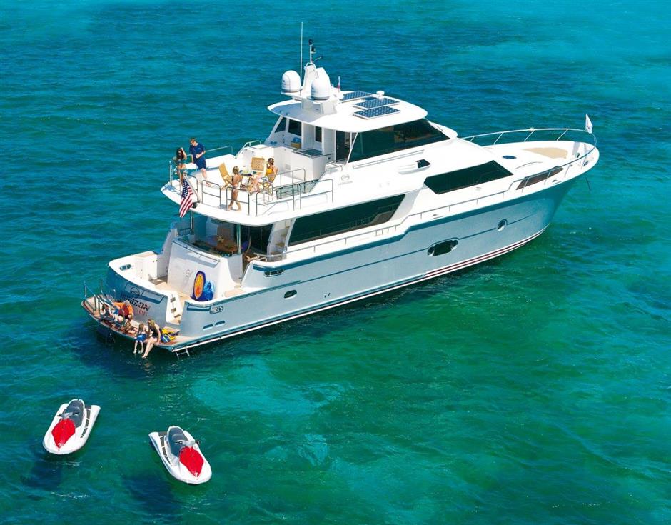 Horizon yacht SILVER LINING.jpg